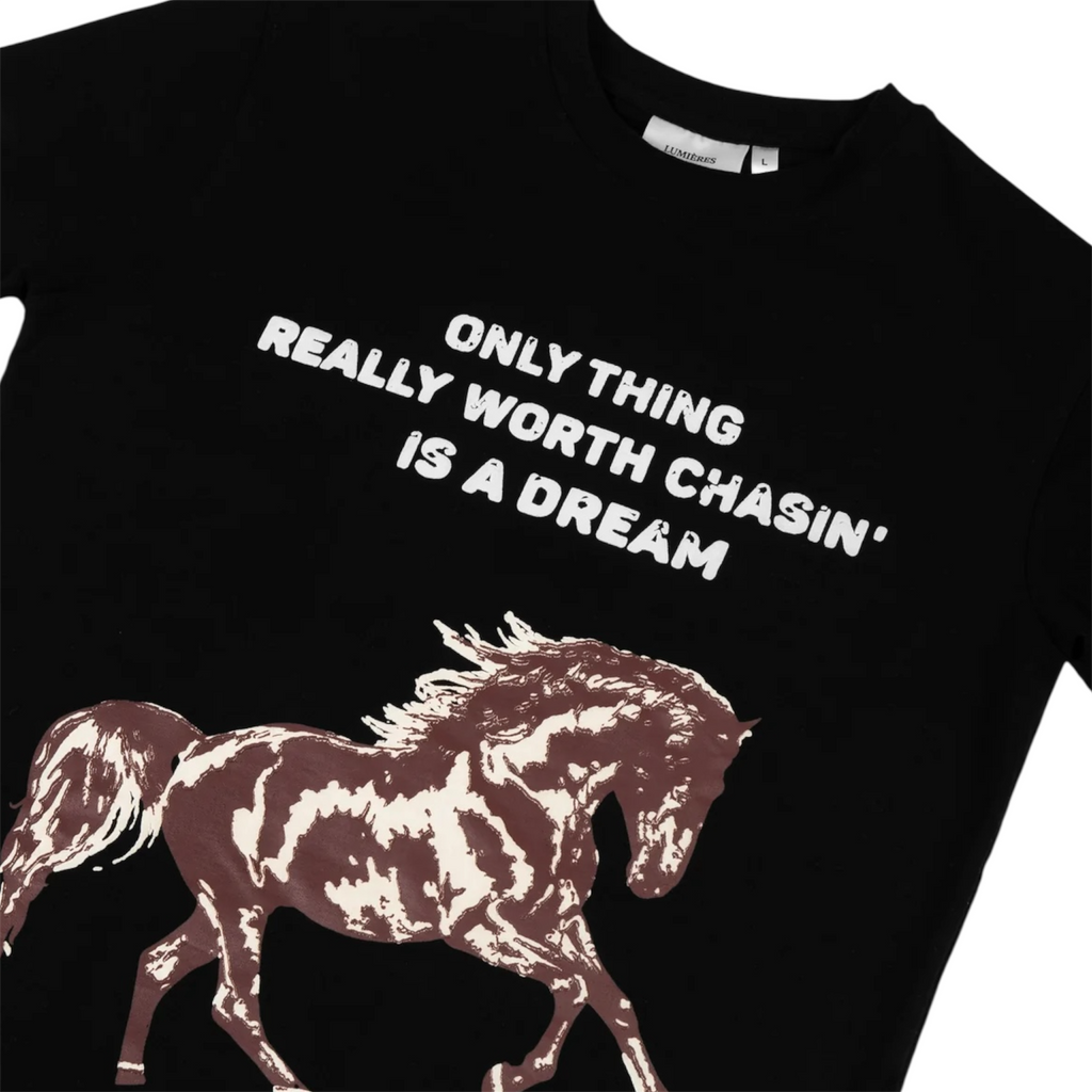 LUMIÈRES Chasin' Dreams Tee