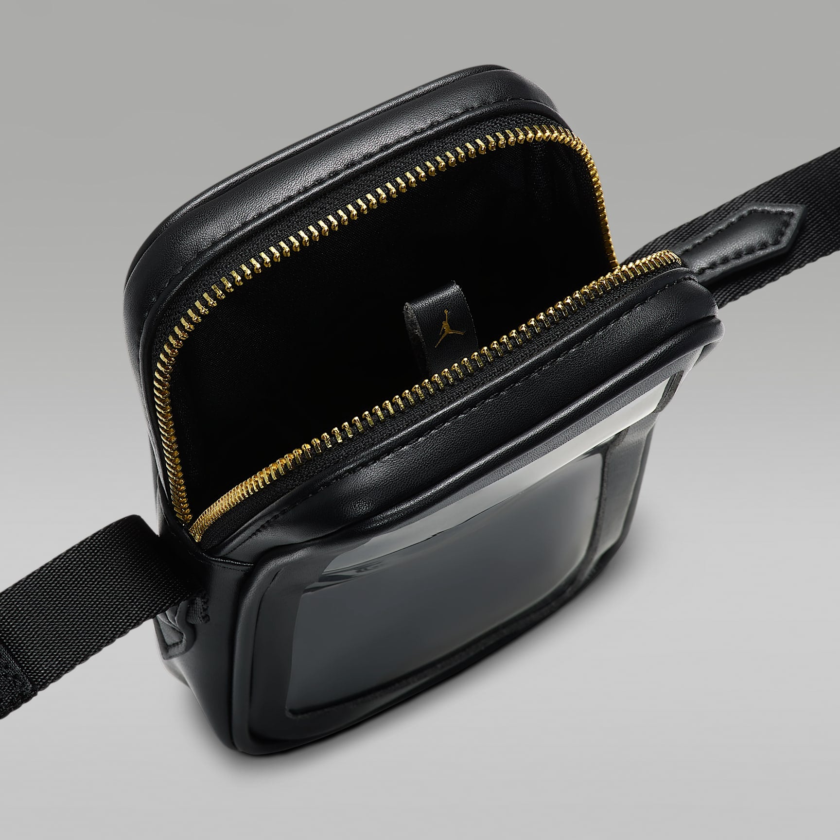 Nike Jordan Trophy Phone Crossbody