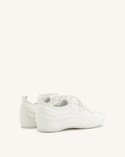 Jw Pei Ferne Streamlined Lustrous Sneakers White