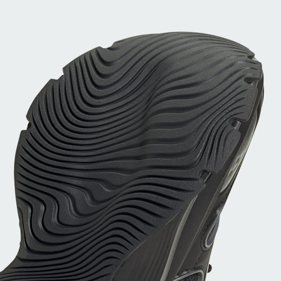 Adidas XLG Speed Shoes