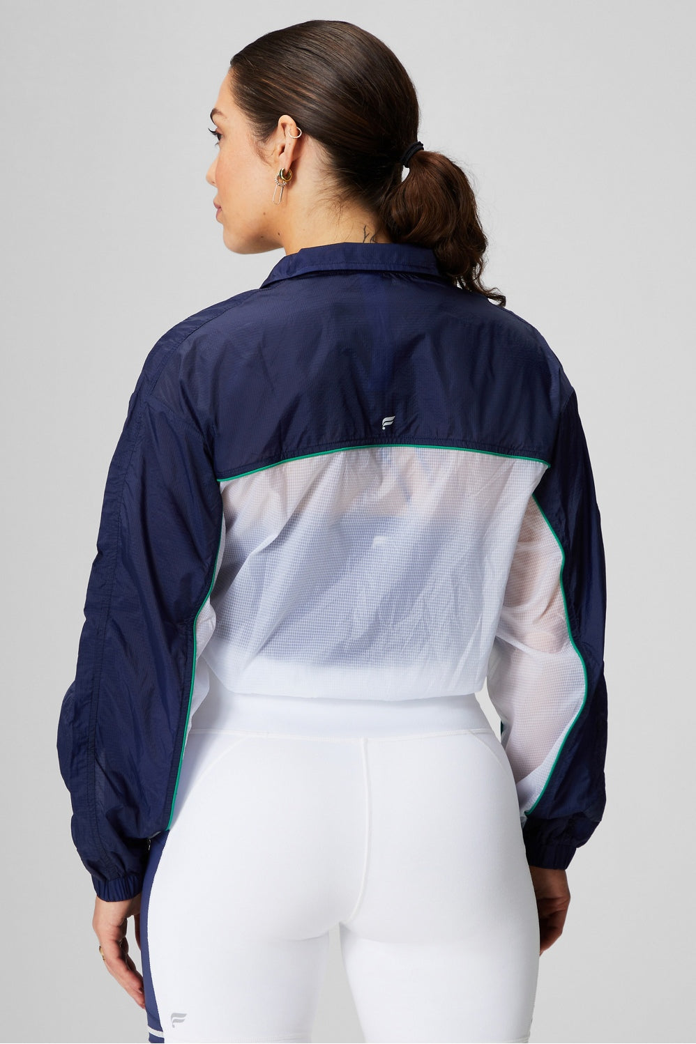 #color_collegiate-navy/classic-white/graphic