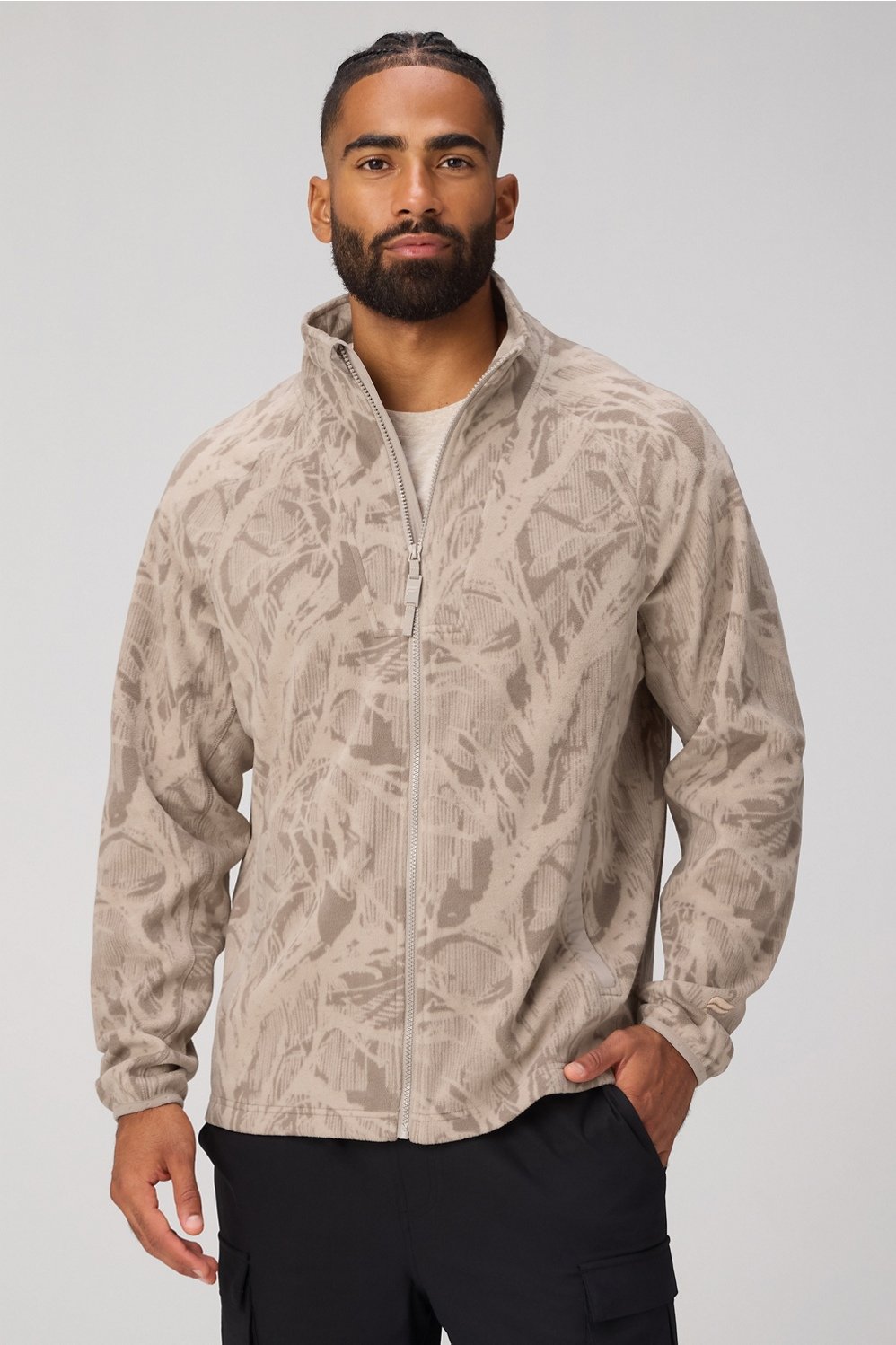 #color_brutalist-khaki-winter-branches