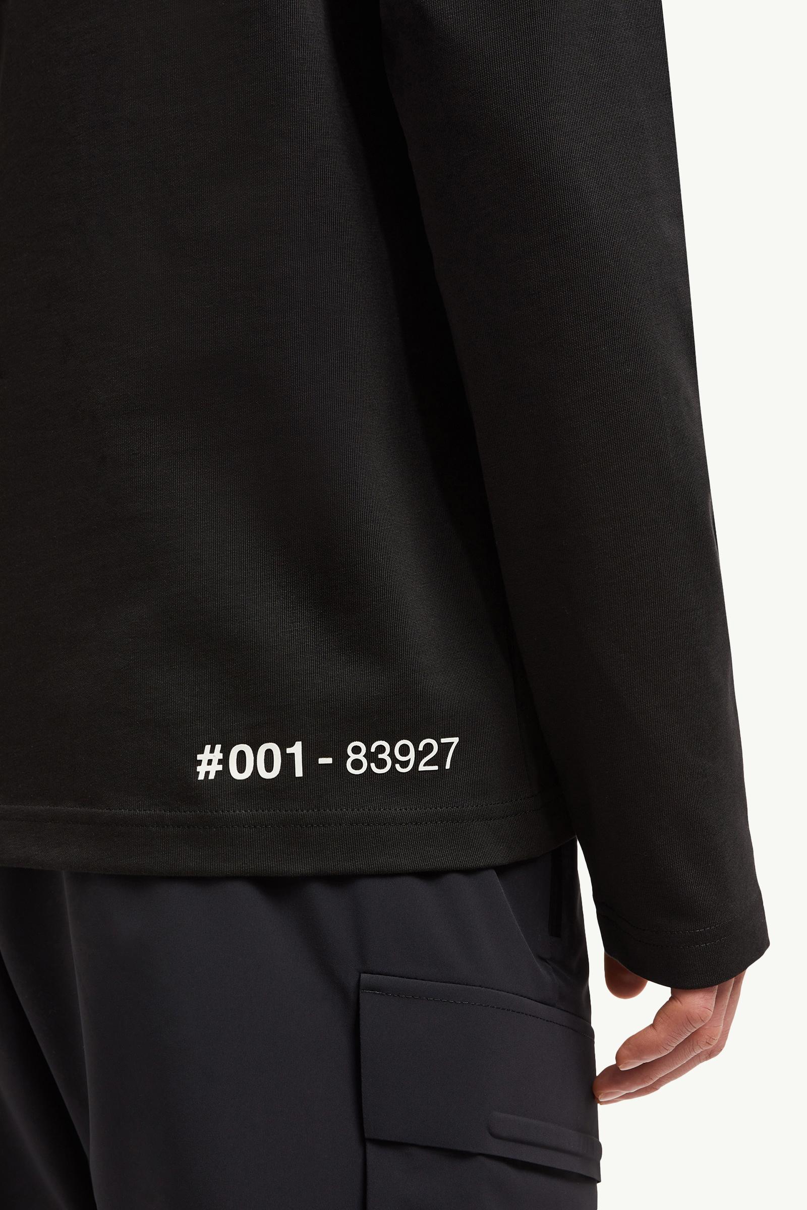 Moncler Logo Long Sleeve Cotton T-Shirt Black Black