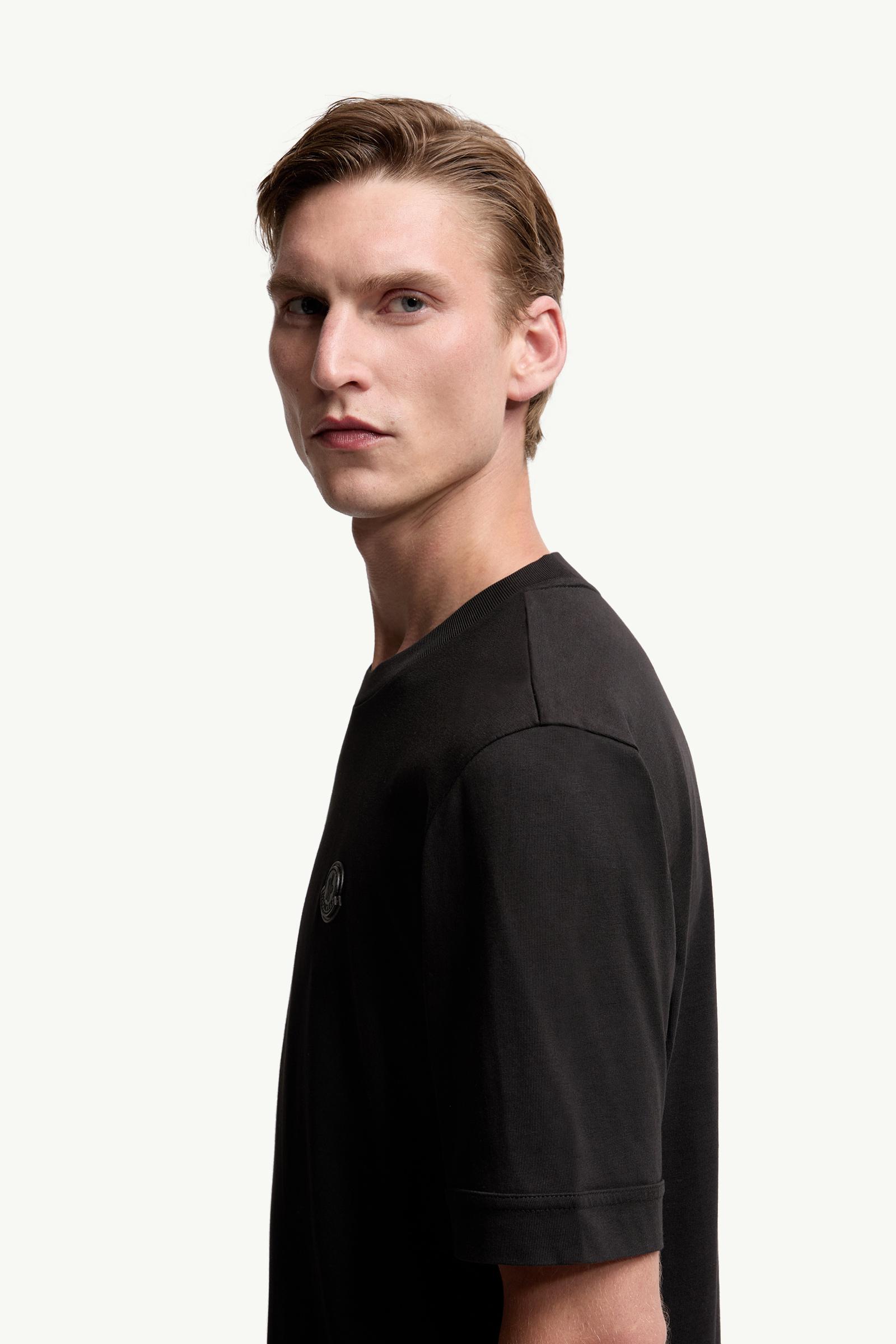 Moncler Logo Patch Cotton T-Shirt Black Black