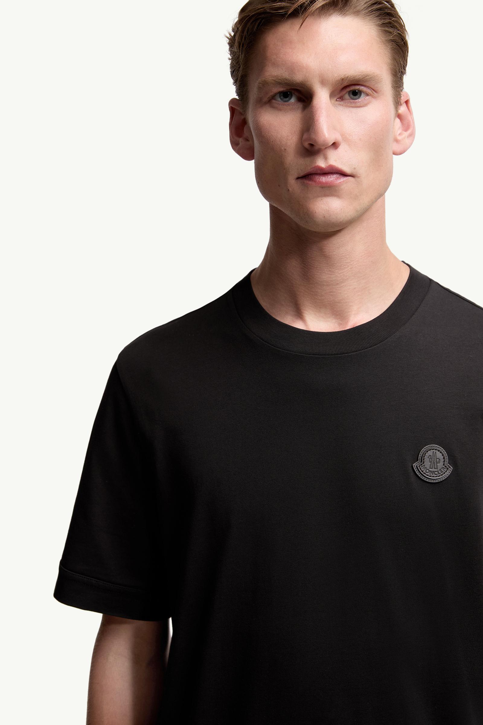 Moncler Logo Patch Cotton T-Shirt Black Black