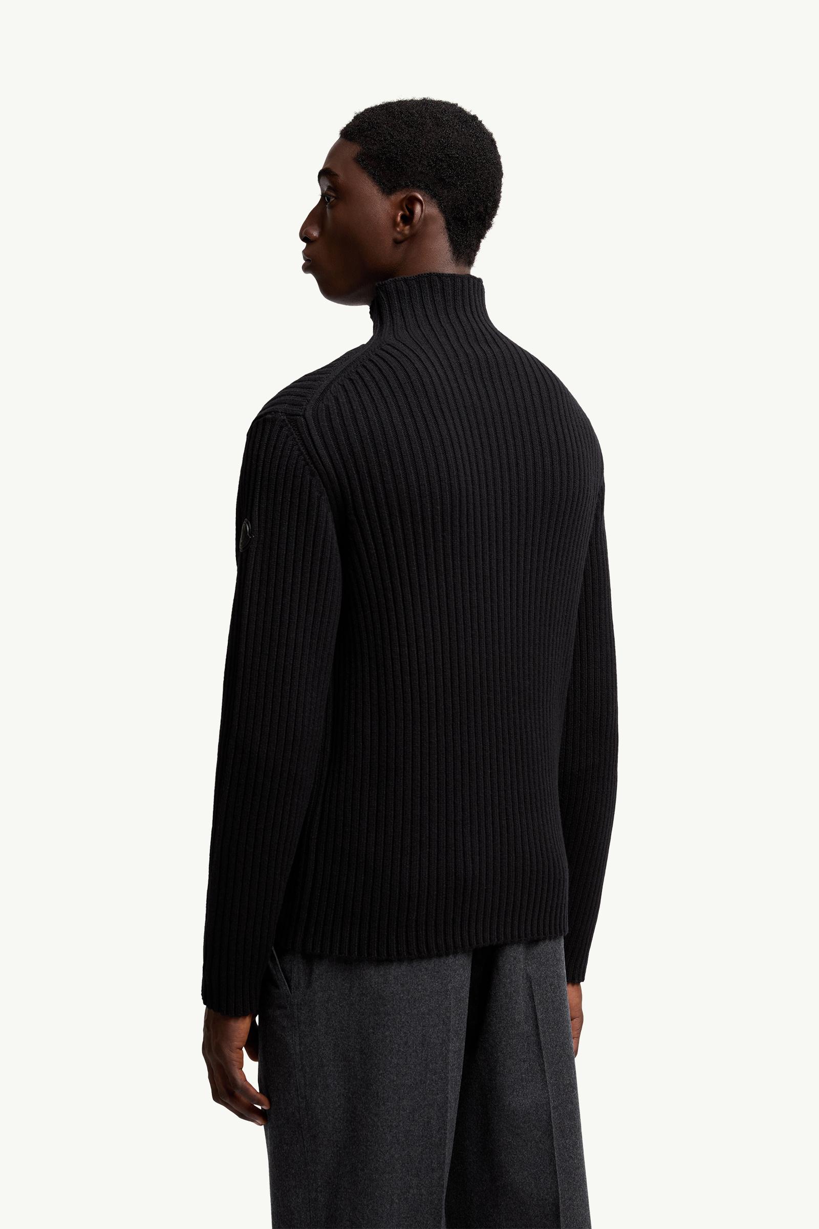 Moncler Wool & Cashmere Turtleneck Sweater Black Black
