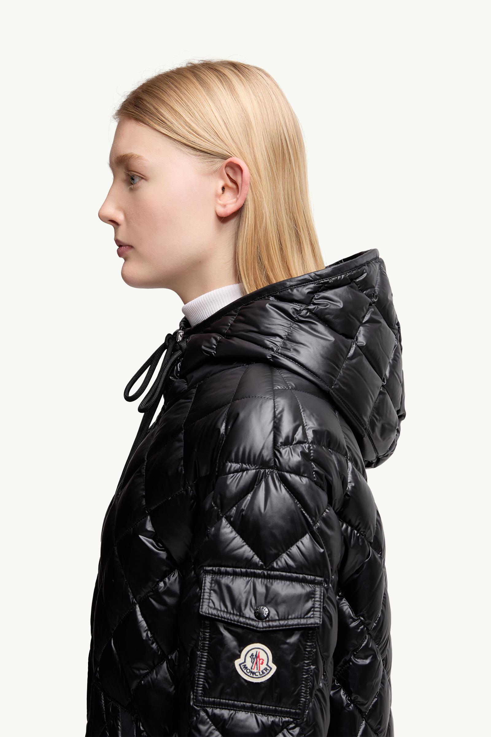 Moncler Diamond-Quilted Hooded Short Down Jacket Black Black