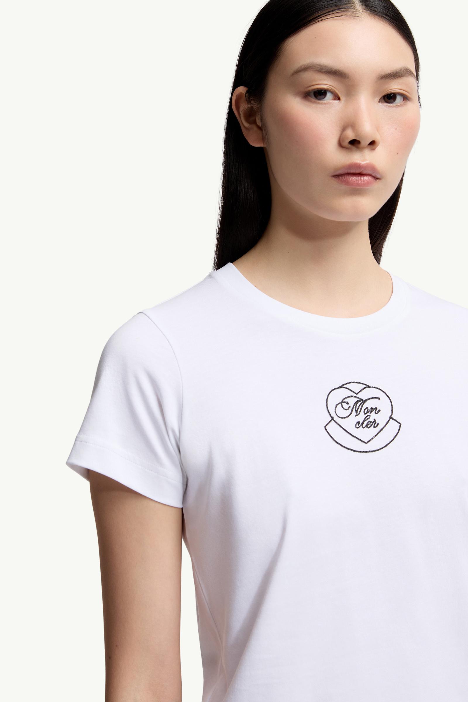 Moncler Embroidered Heart Logo Cotton T-Shirt White White