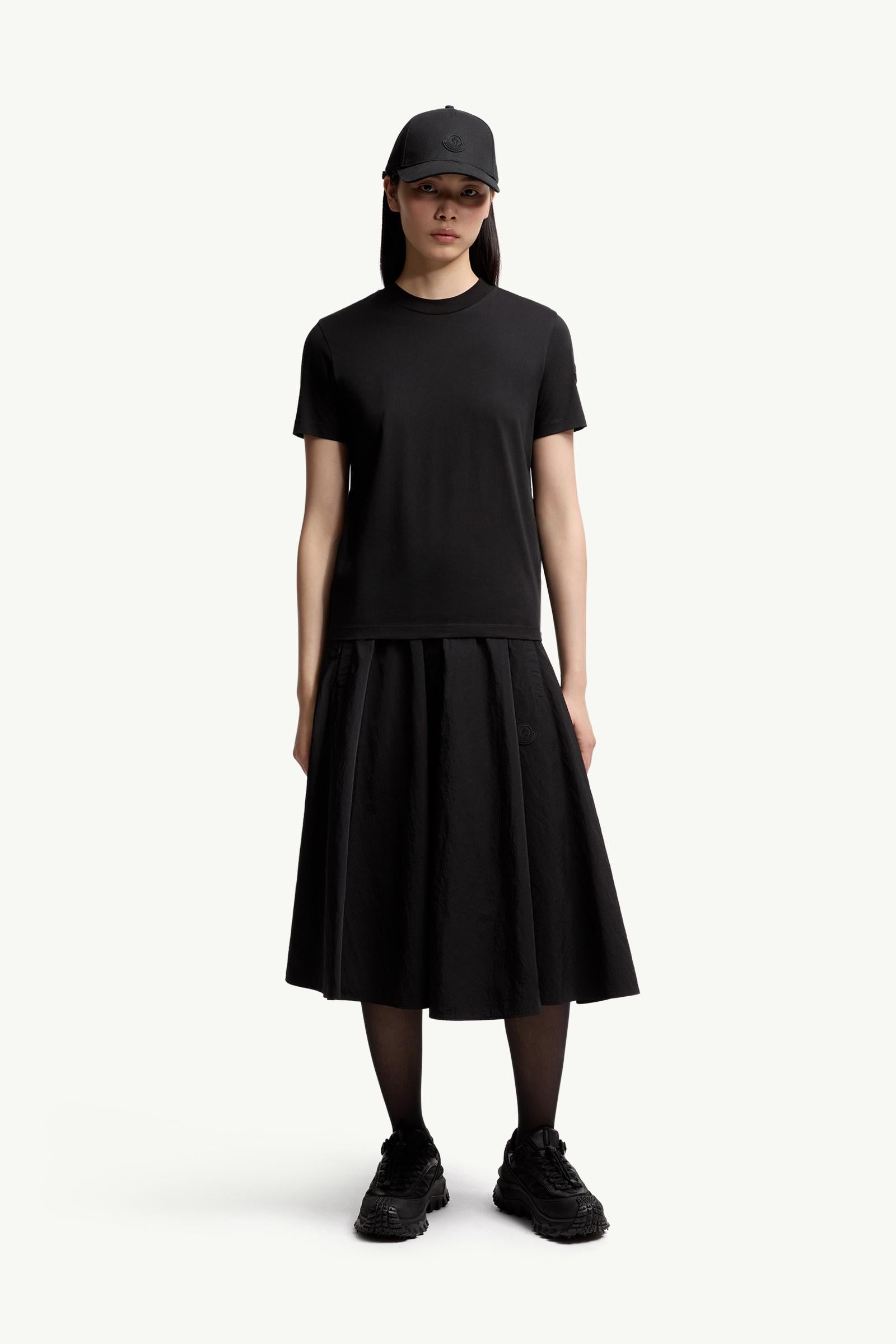 Moncler Pleated Back Cotton T-Shirt Black Black