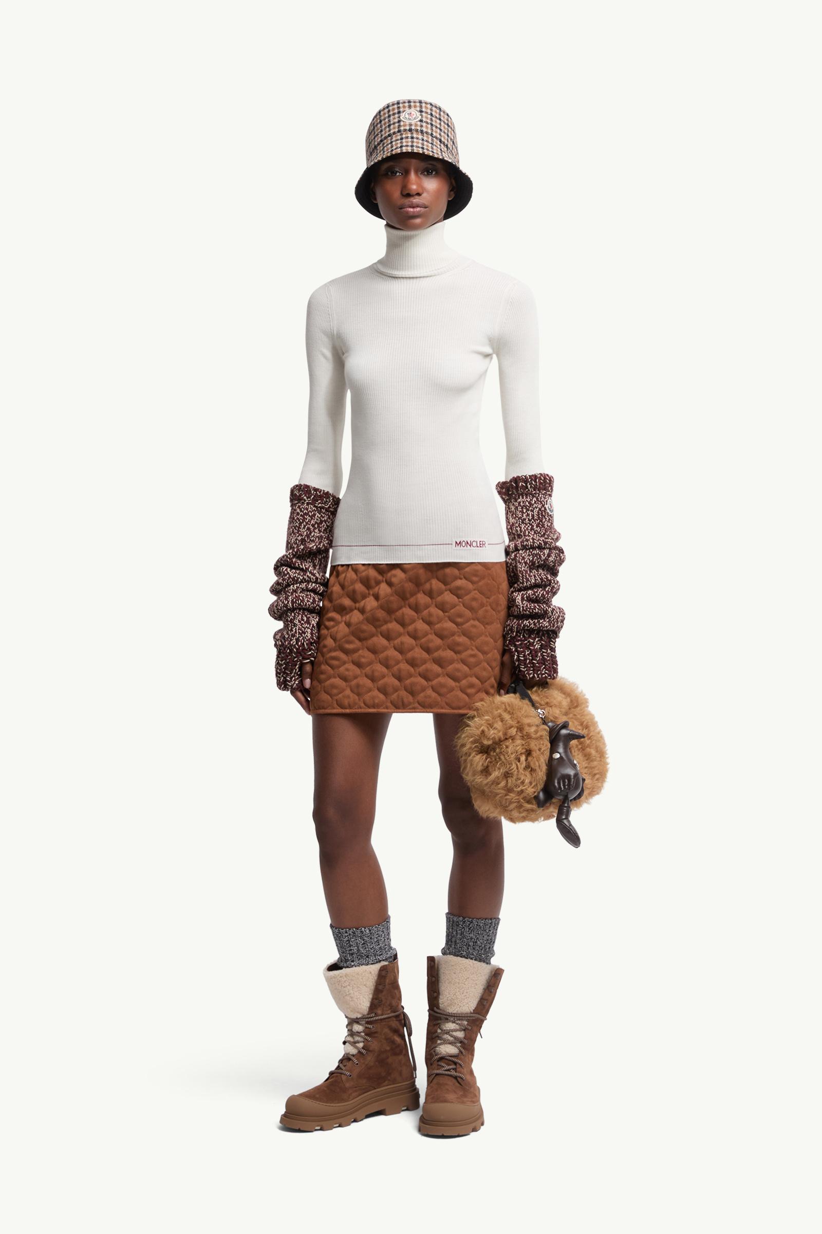 Moncler Logo Wool Turtleneck Sweater White White