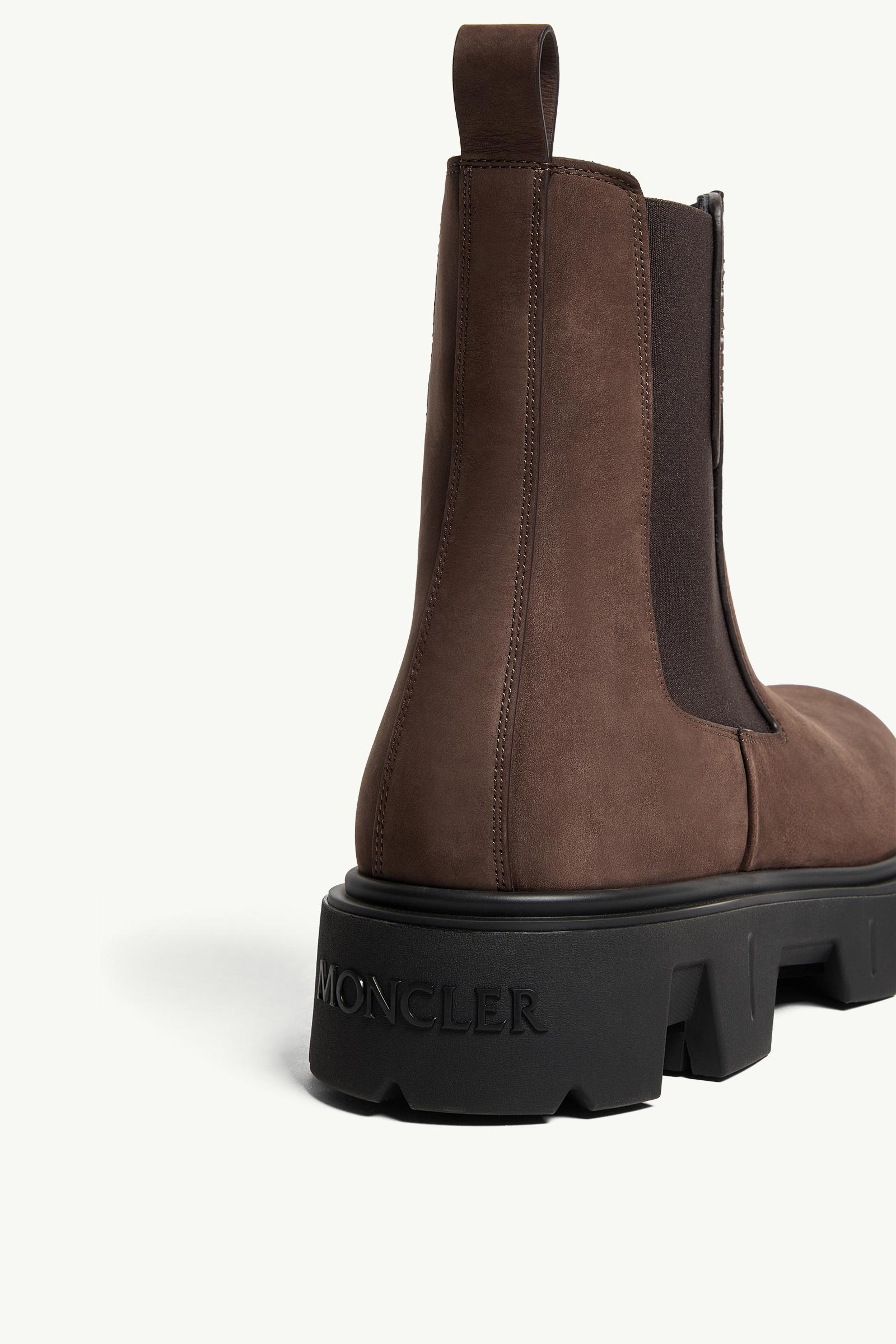 Moncler Peak City Nubuck Chelsea Boots Brown