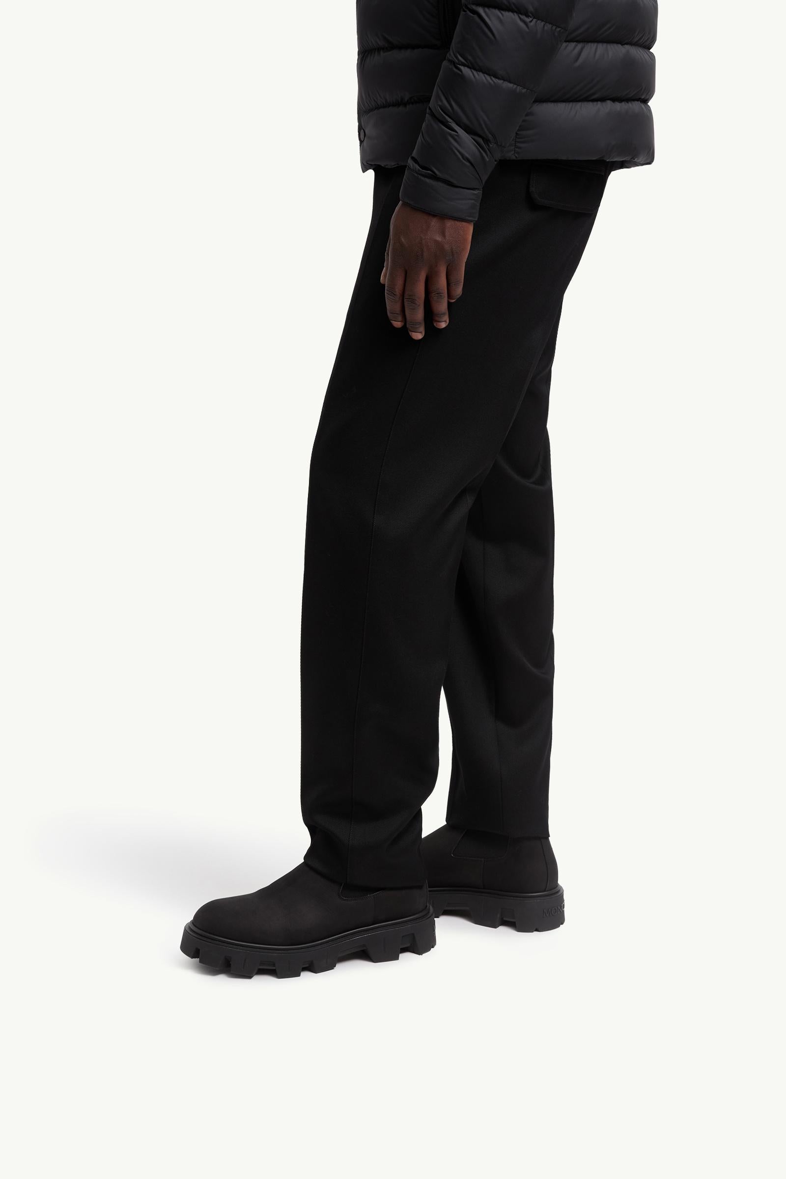 Moncler Peak City Nubuck Chelsea Boots Black