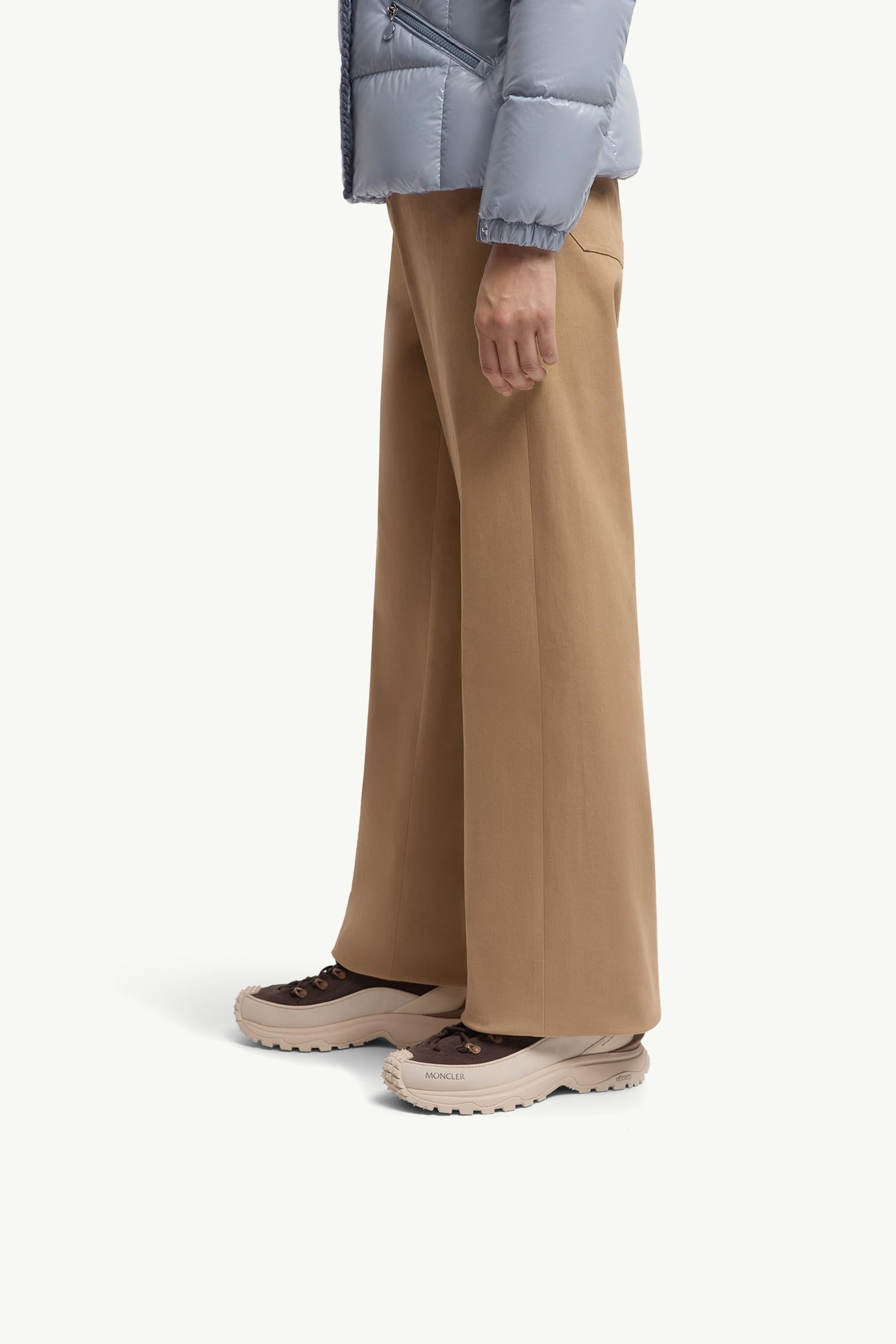 Moncler Trailgrip Lite3 Sneakers Beige