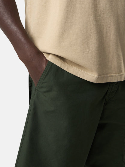 Stone Island Loose-Wide-Leg Bermuda Shorts with Snap Pockets L100003