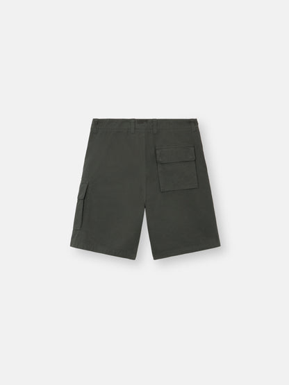Stone Island Loose-Wide-Leg Bermuda Shorts with Snap Pockets L100003