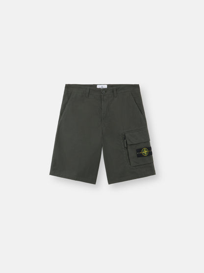 Stone Island Loose-Wide-Leg Bermuda Shorts with Snap Pockets L100003