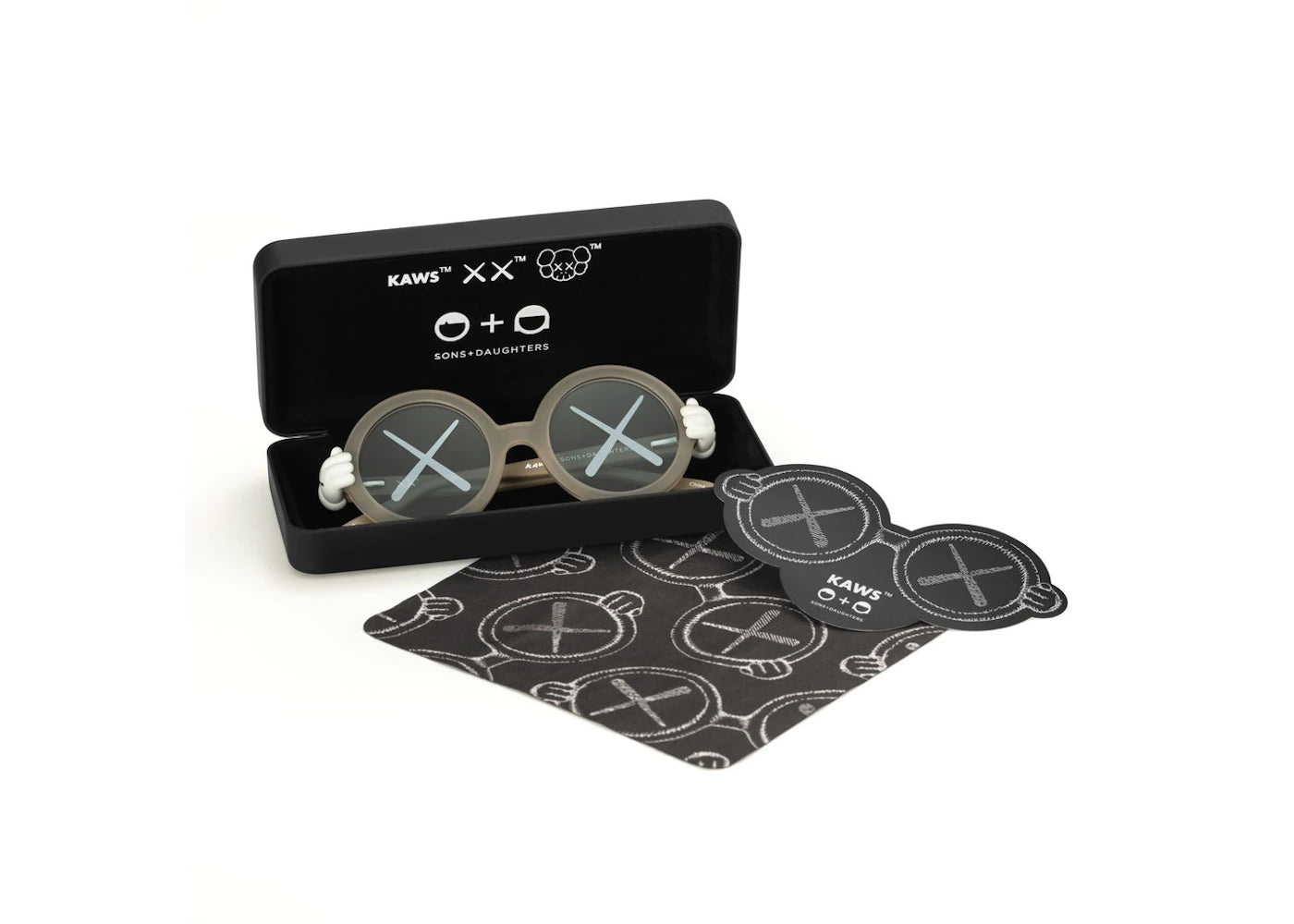 Kaws X Sd Sunglasses Grey