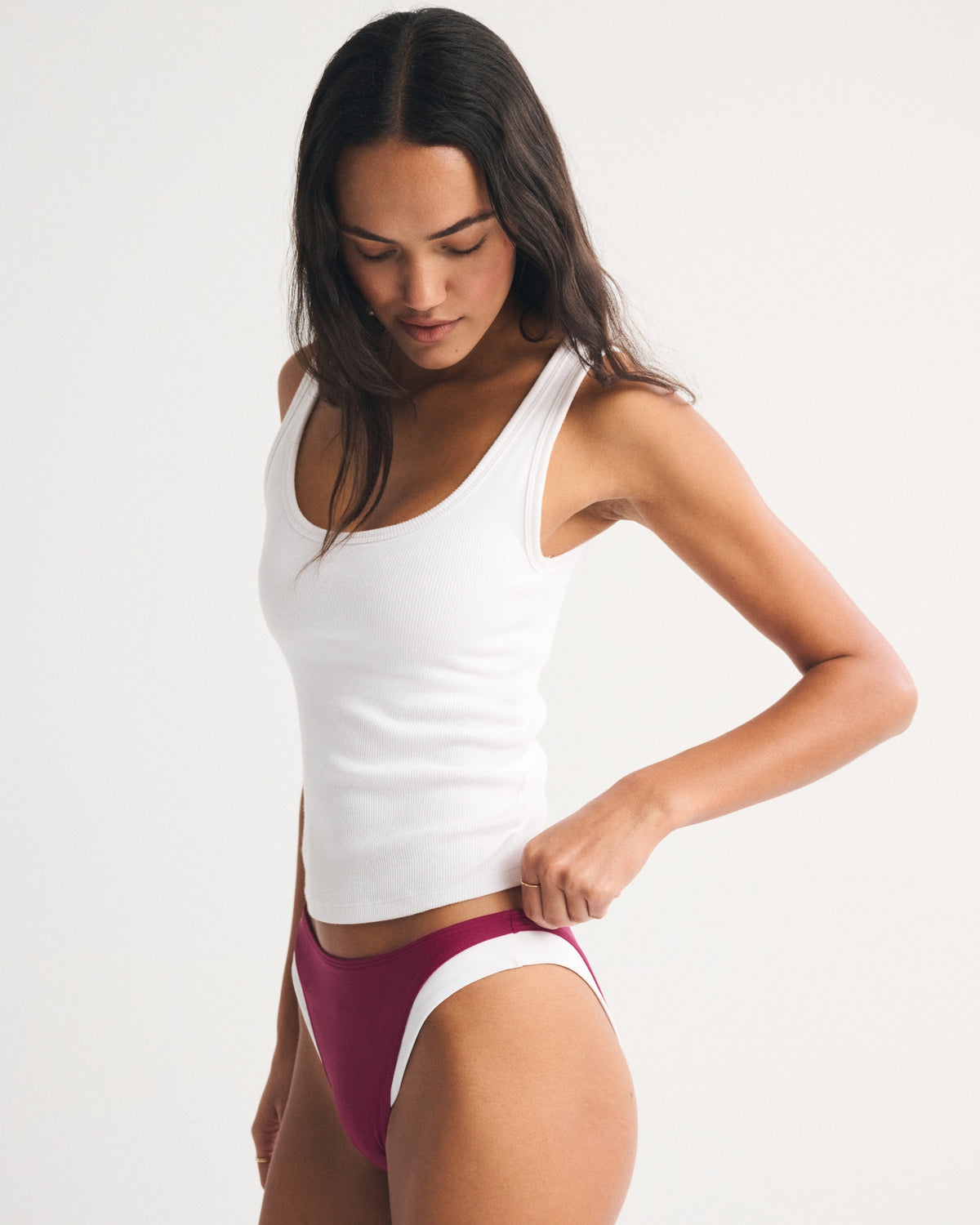 Abercrombie Mid Rise High-Leg Moderate Bottom