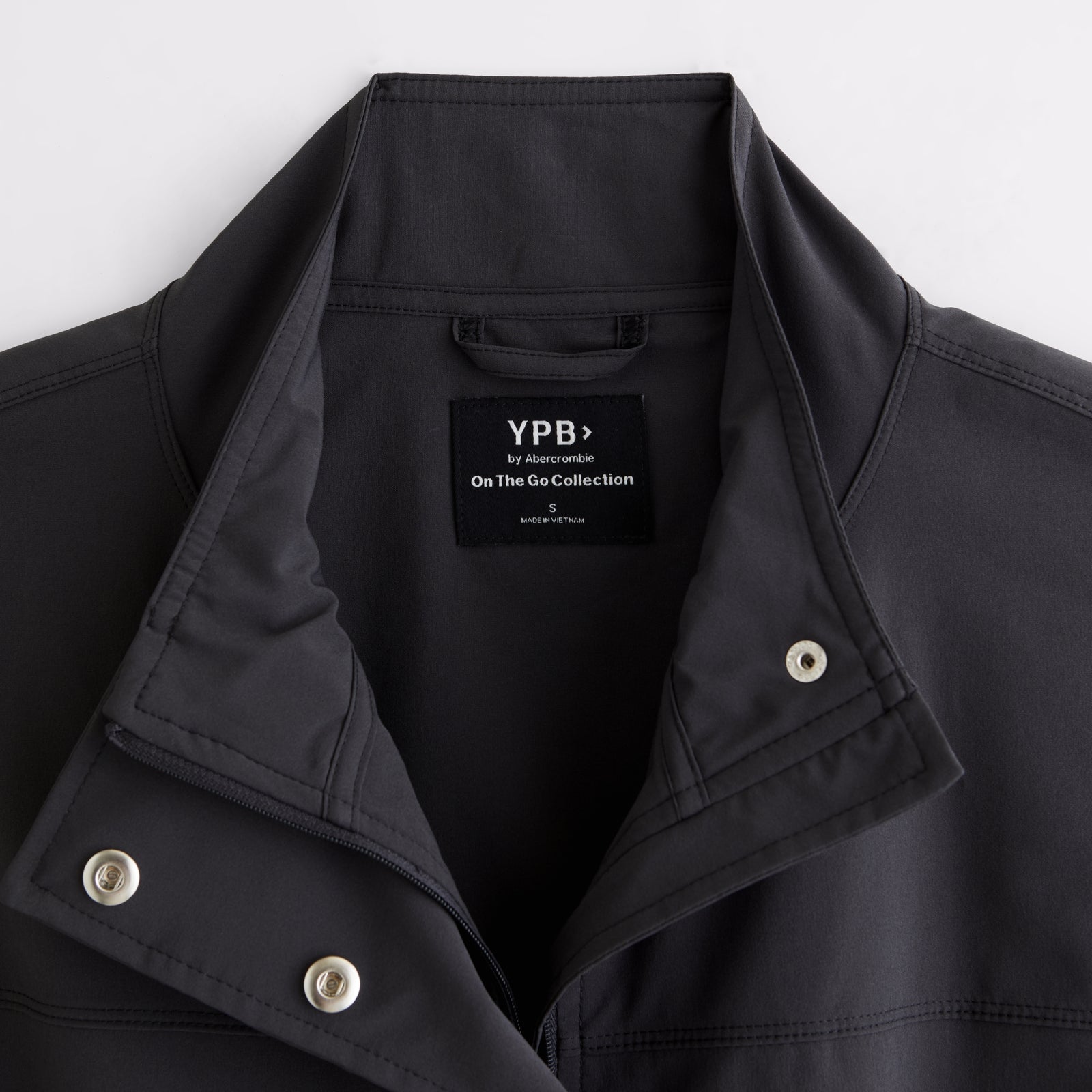 Abercrombie YPB motionTEK Balloon Jacket