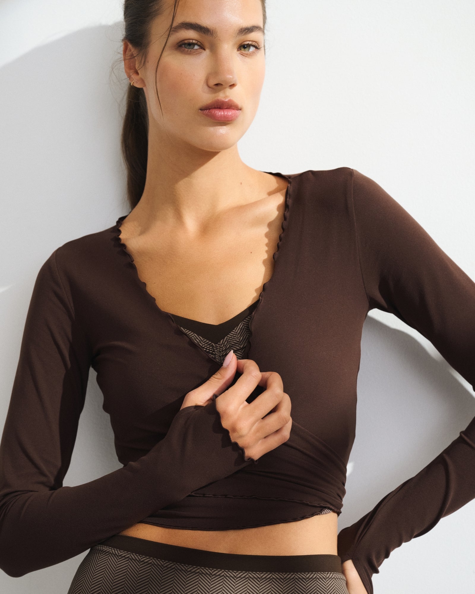 Abercrombie YPB studioFLEX Lettuce-Hem Wrap