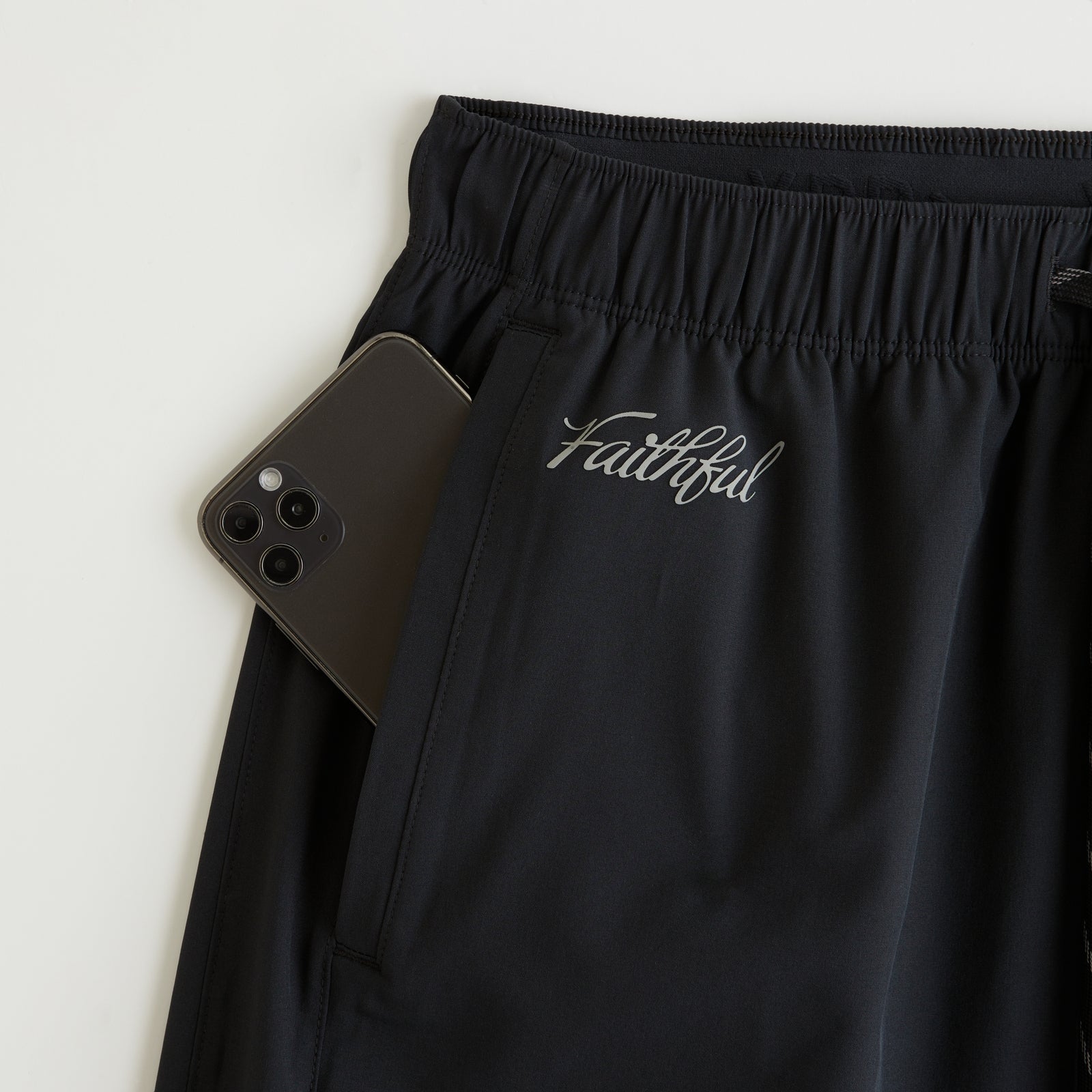 Abercrombie Detroit Lions 5in Unlined Short