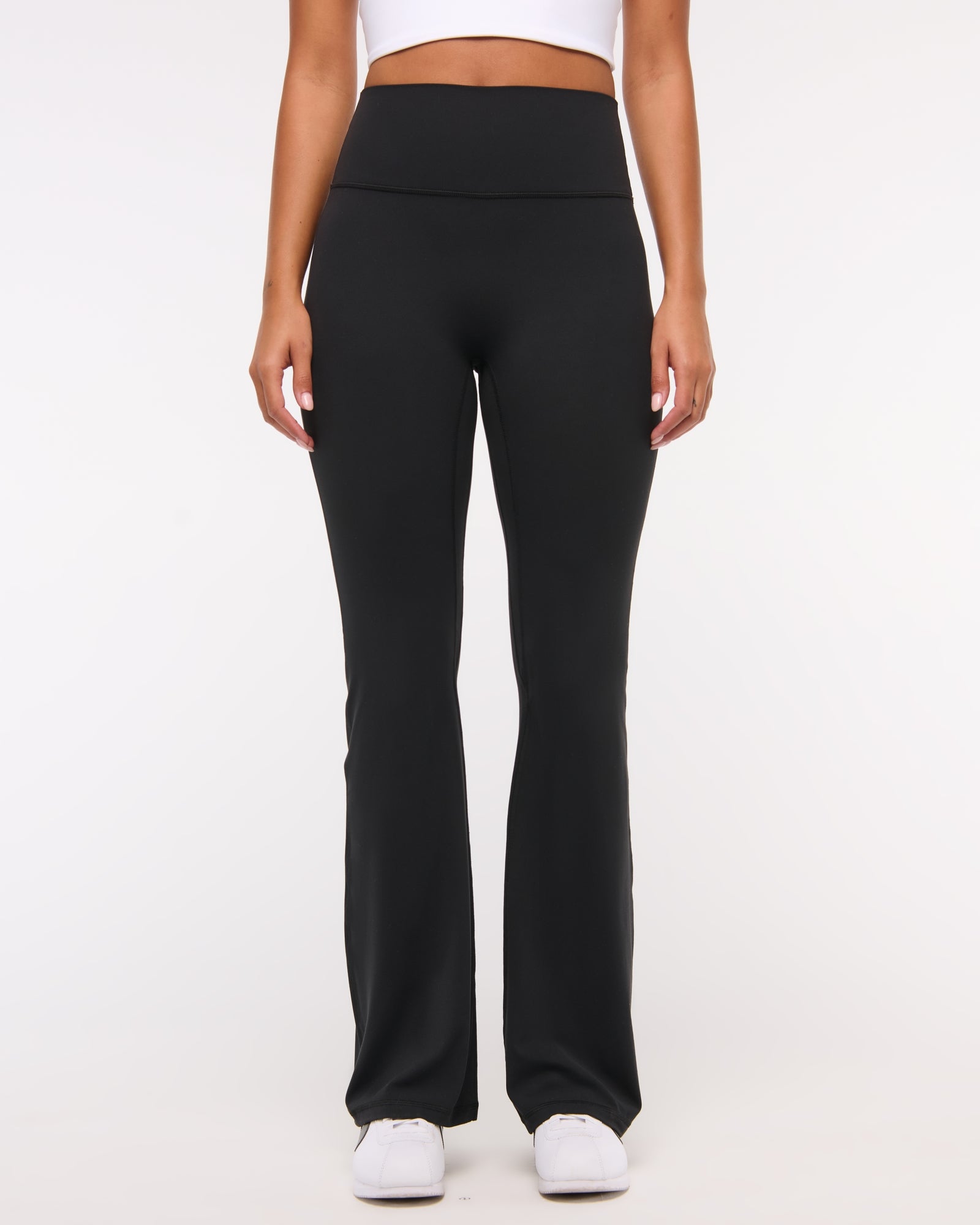 Abercrombie YPB studioFLEX Flare Legging
