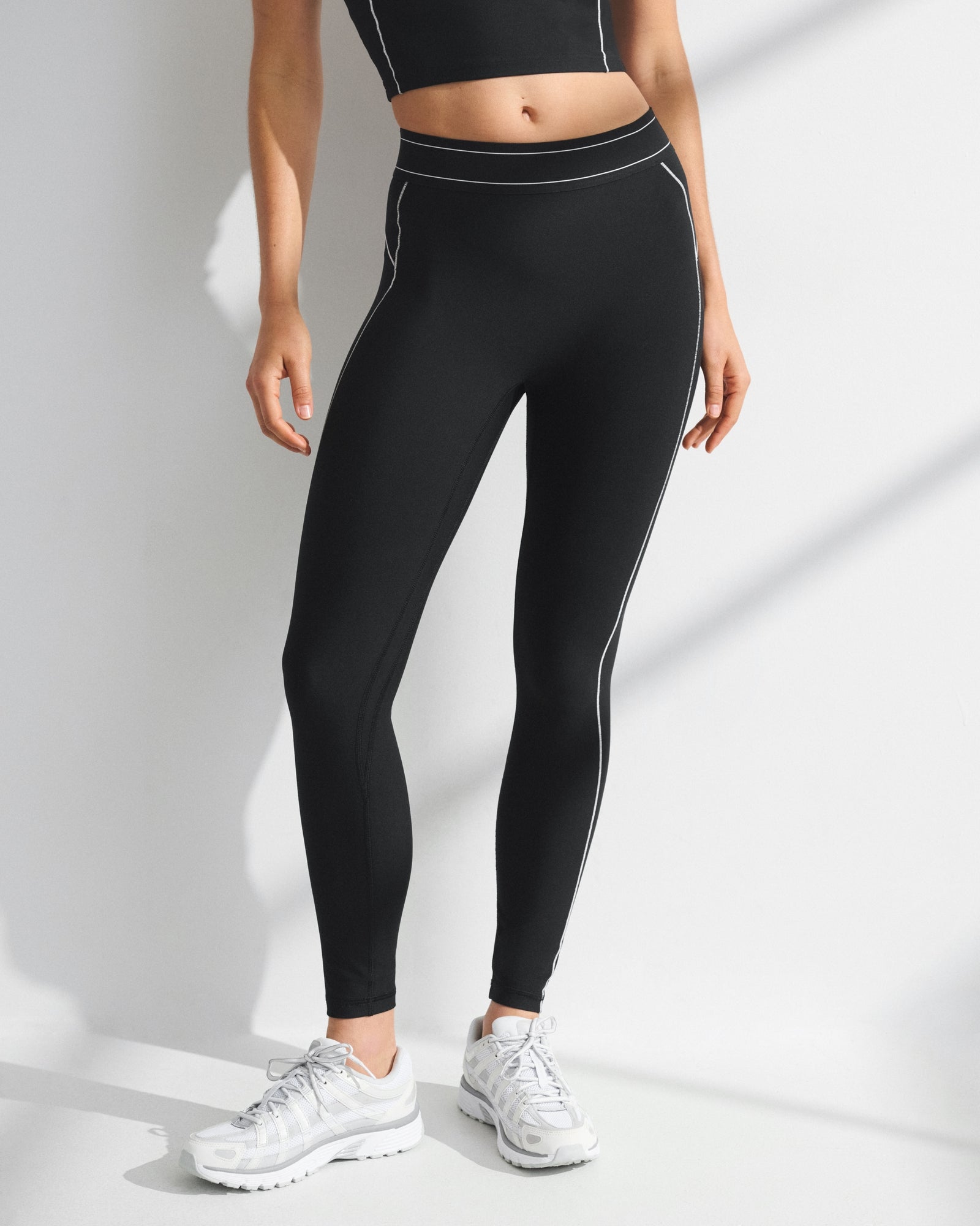 Abercrombie YPB sculptLUX 7/8-Length Legging