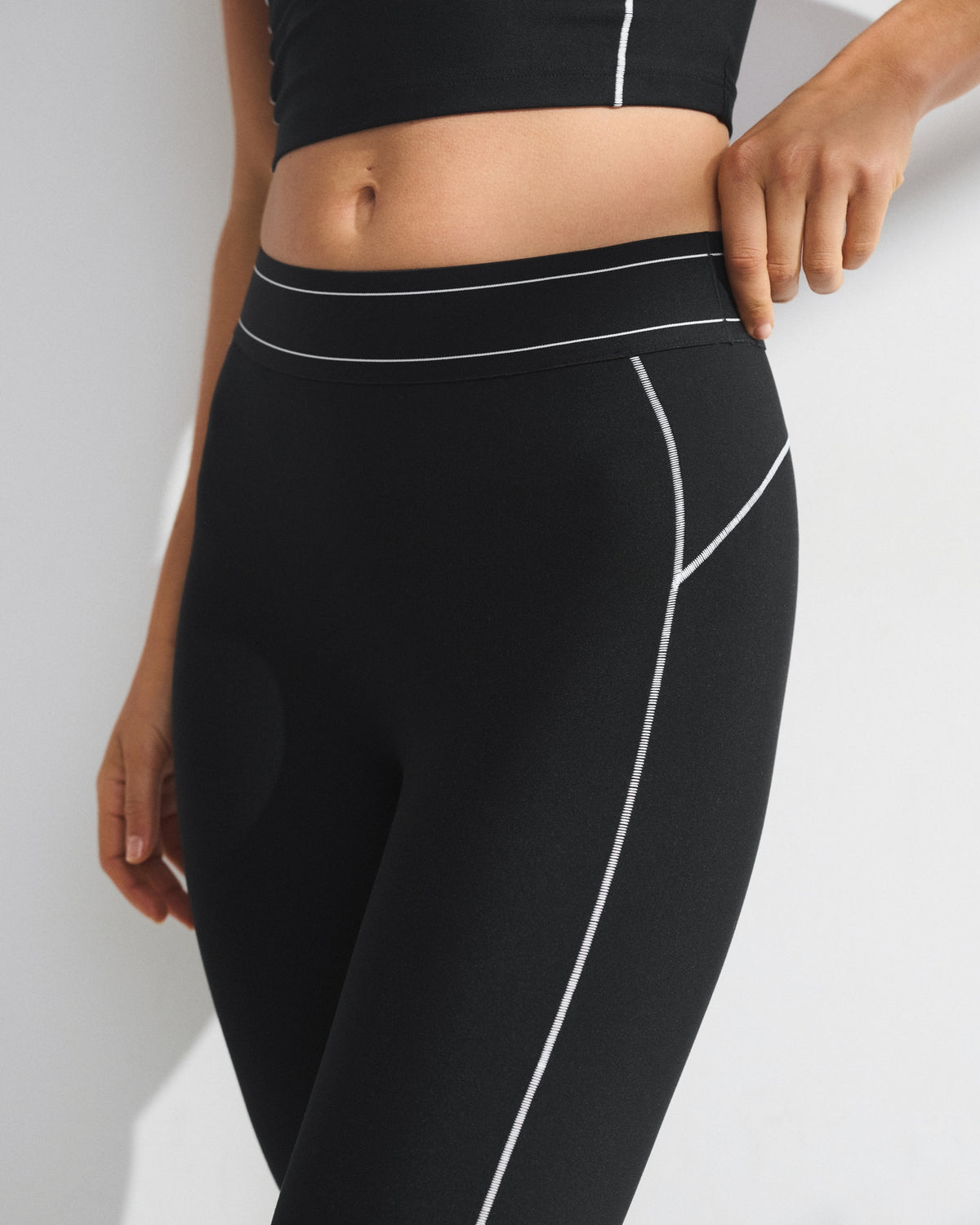 Abercrombie YPB sculptLUX 7/8-Length Legging