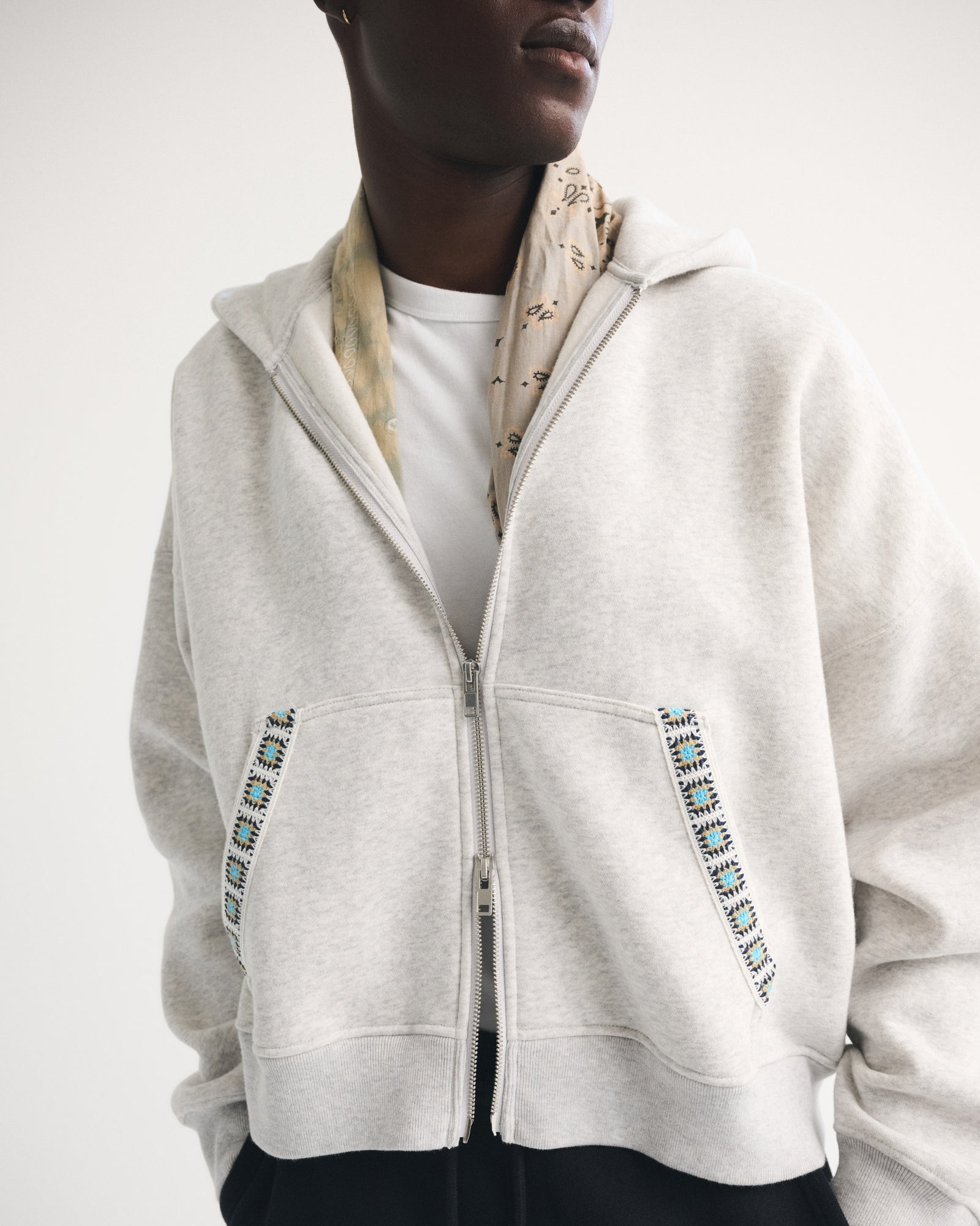 Abercrombie Essential Cropped Full-Zip Hoodie