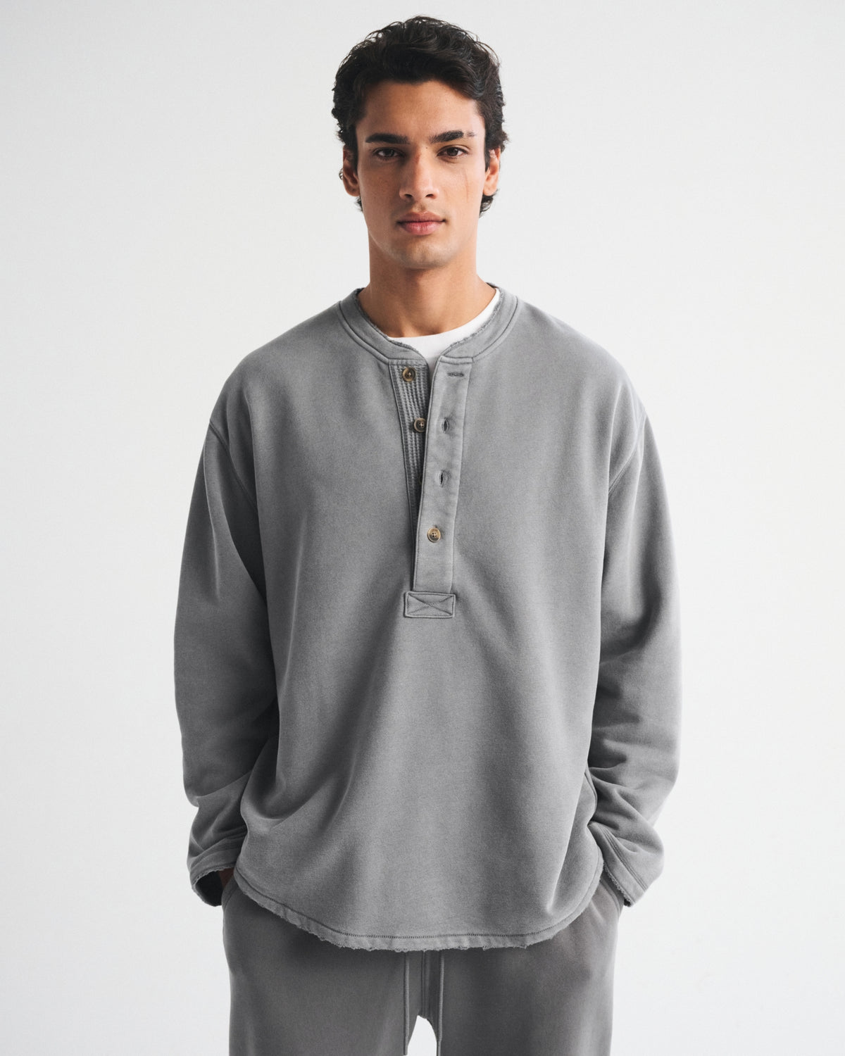 Abercrombie Henley Sweatshirt