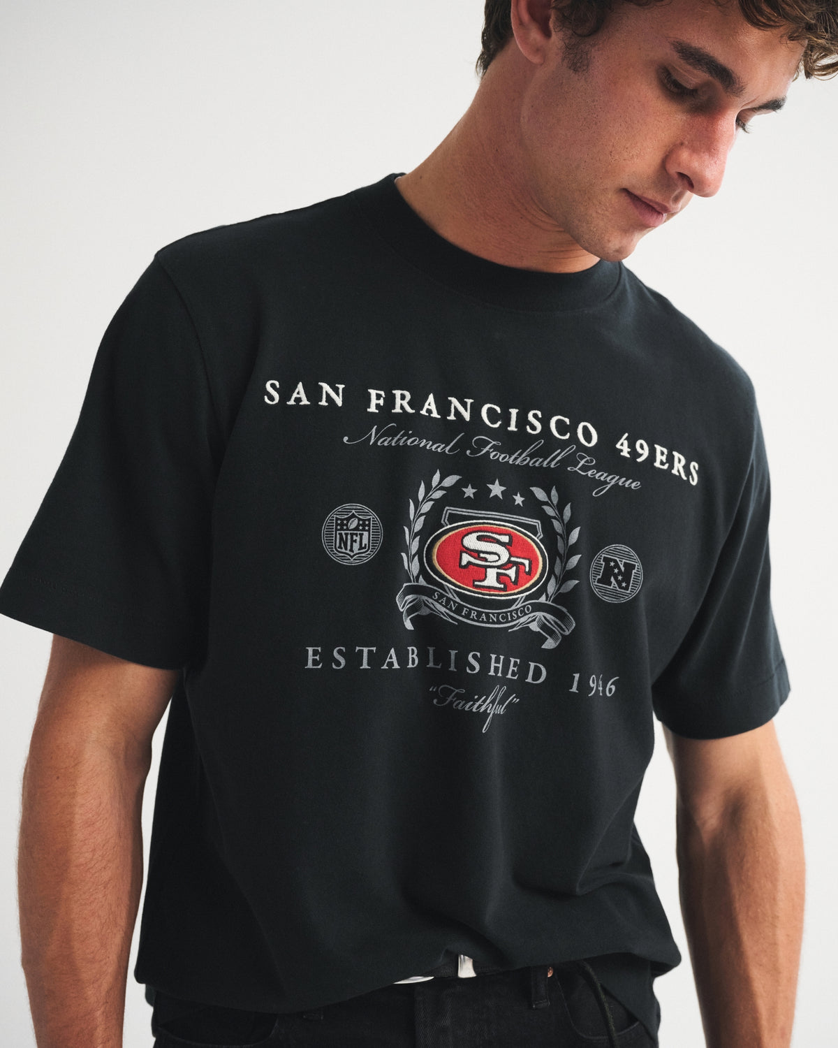 Abercrombie Tennessee Titans Premium Heavyweight 2.0 Tee