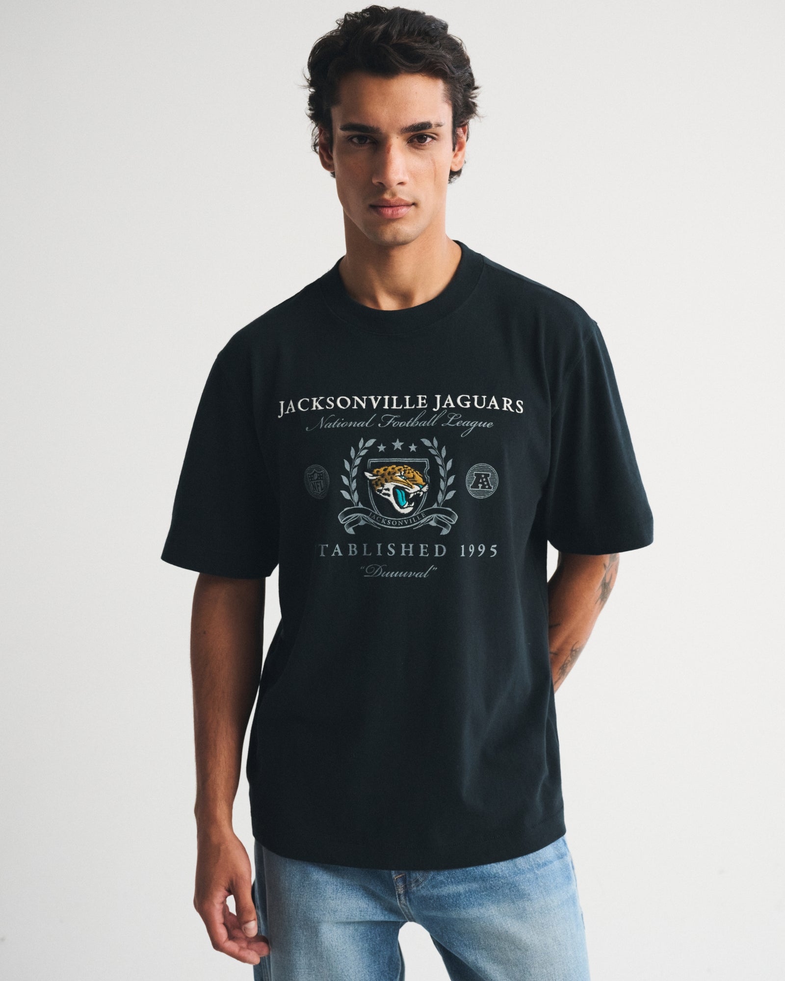 Abercrombie Tennessee Titans Premium Heavyweight 2.0 Tee