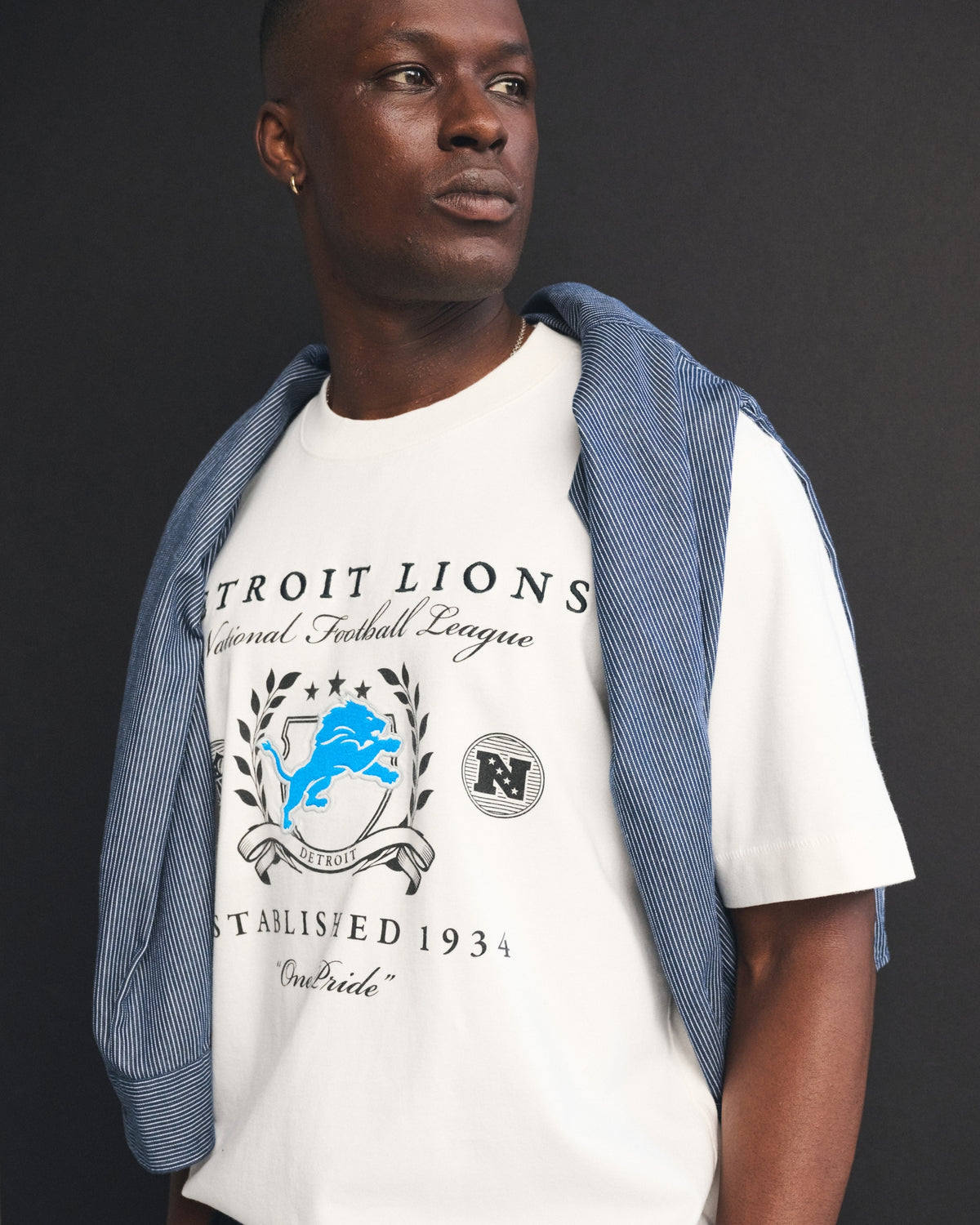 Abercrombie Tennessee Titans Premium Heavyweight 2.0 Tee