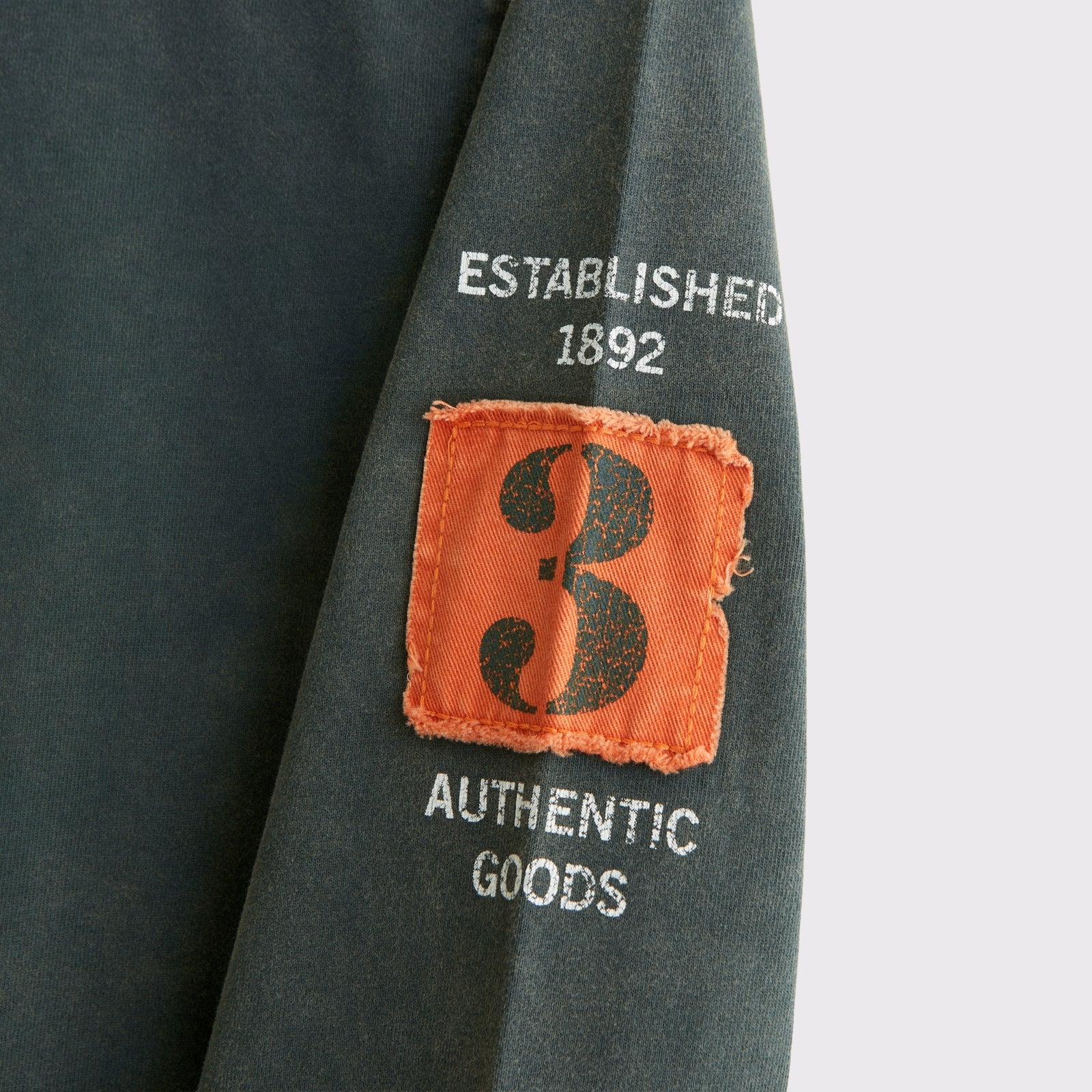 Abercrombie Long-Sleeve Premium Heavyweight 2.0 Logo Tee