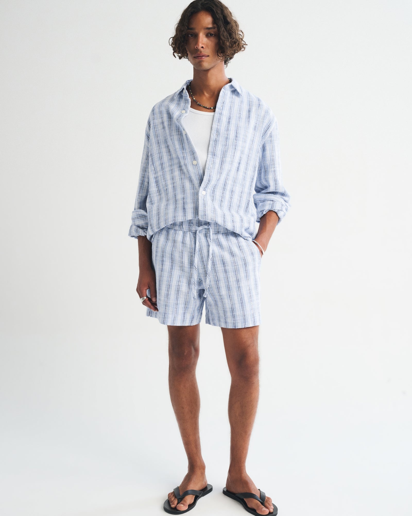 Abercrombie Textured Pull-On Short