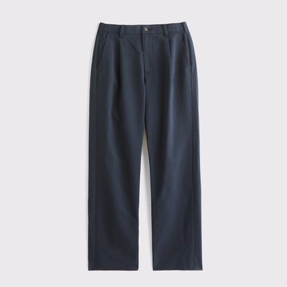 Abercrombie Relaxed Pleated Chino
