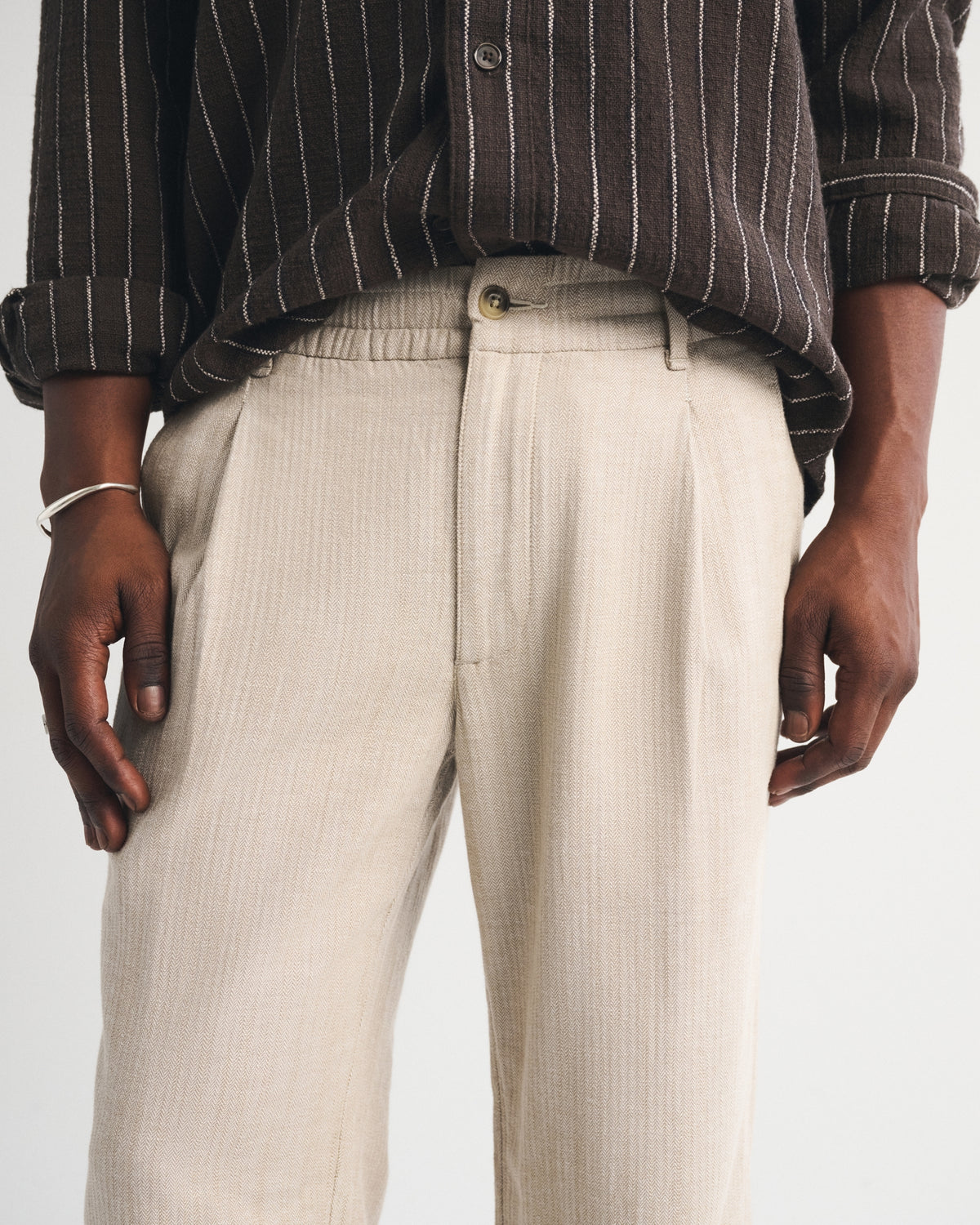 Abercrombie Linen-Blend Relaxed Pleated Hybrid-Waist Trouser