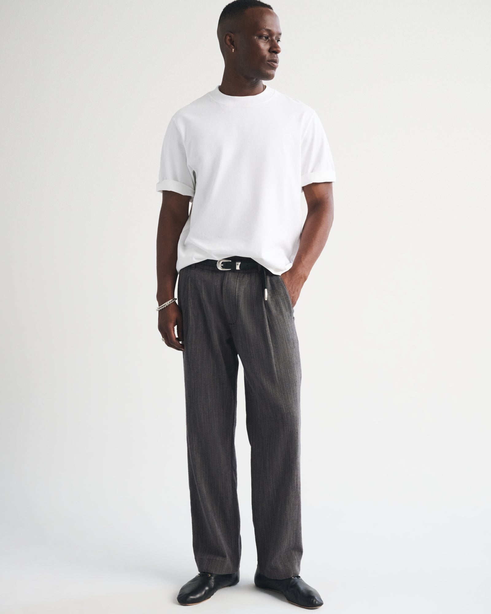 Abercrombie Linen-Blend Relaxed Pleated Hybrid-Waist Trouser