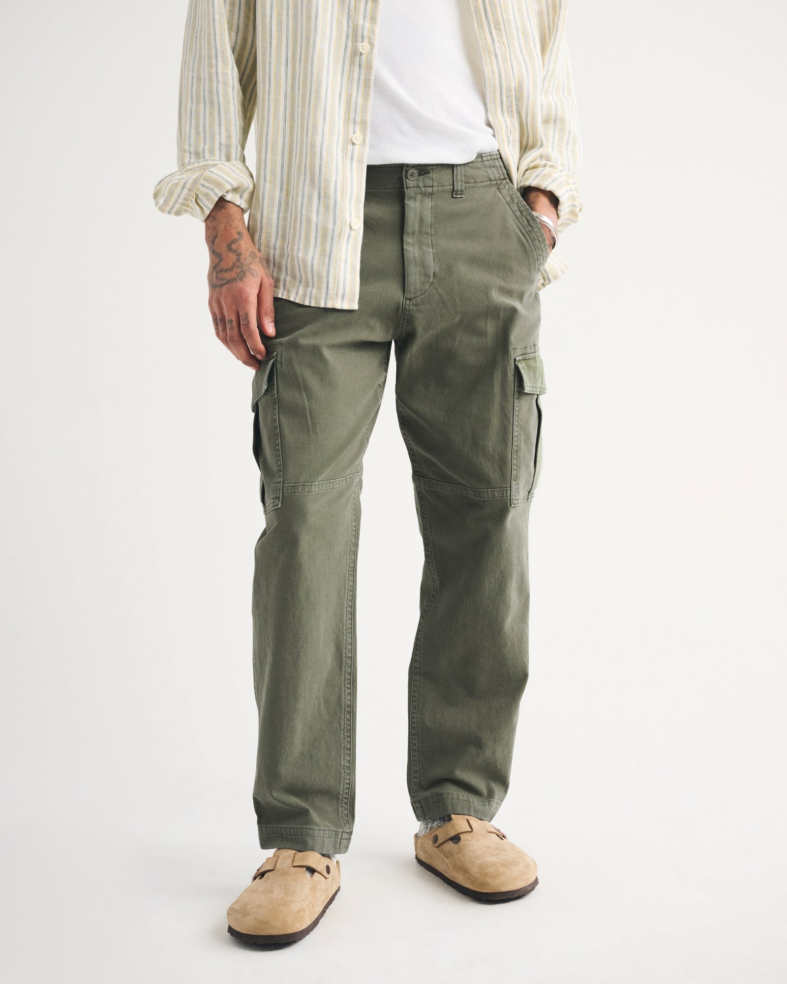 Abercrombie Loose Clean Cargo Pant