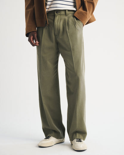 Abercrombie Cotton-Blend Pleated Baggy Trouser
