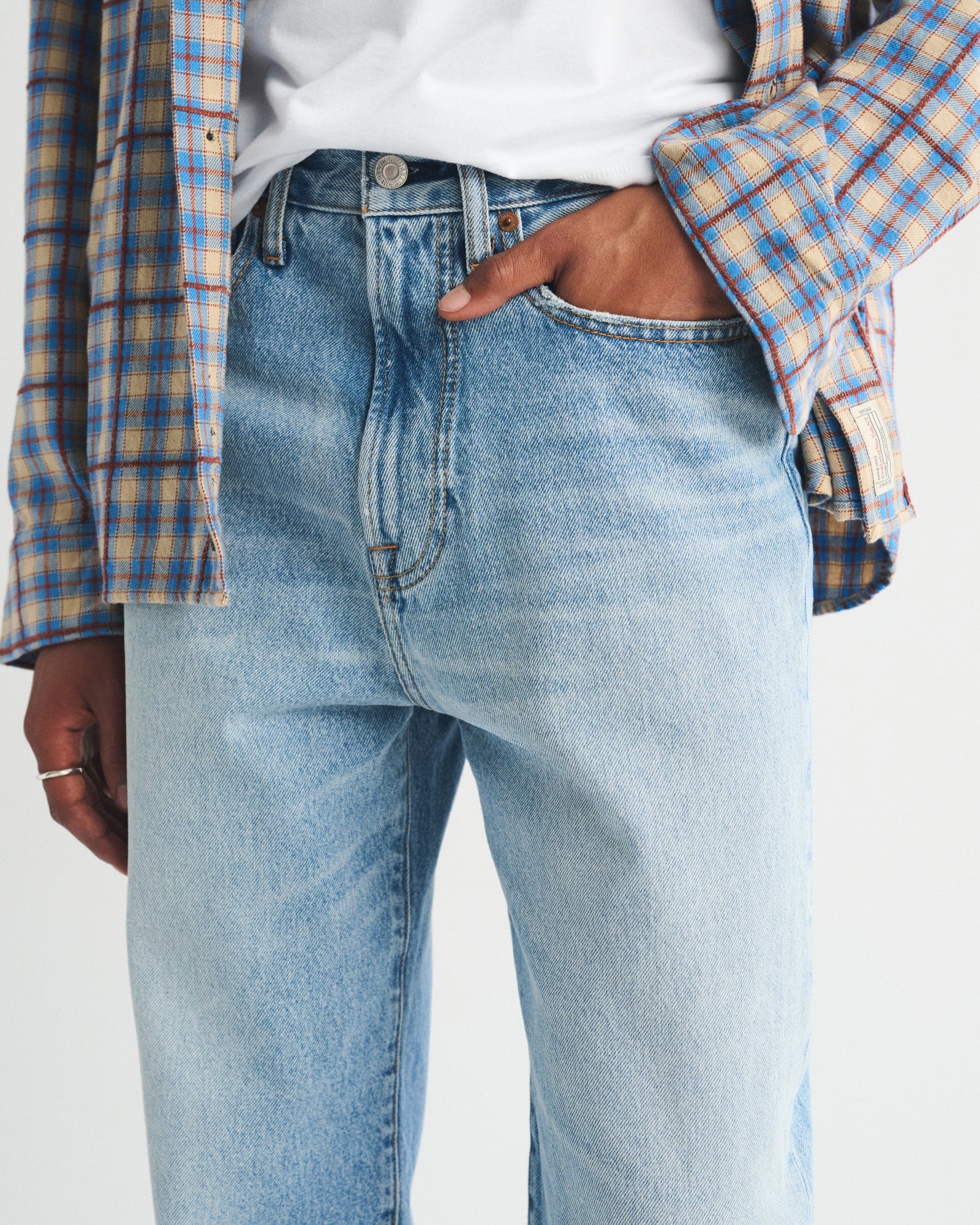 Abercrombie Relaxed Straight Jean