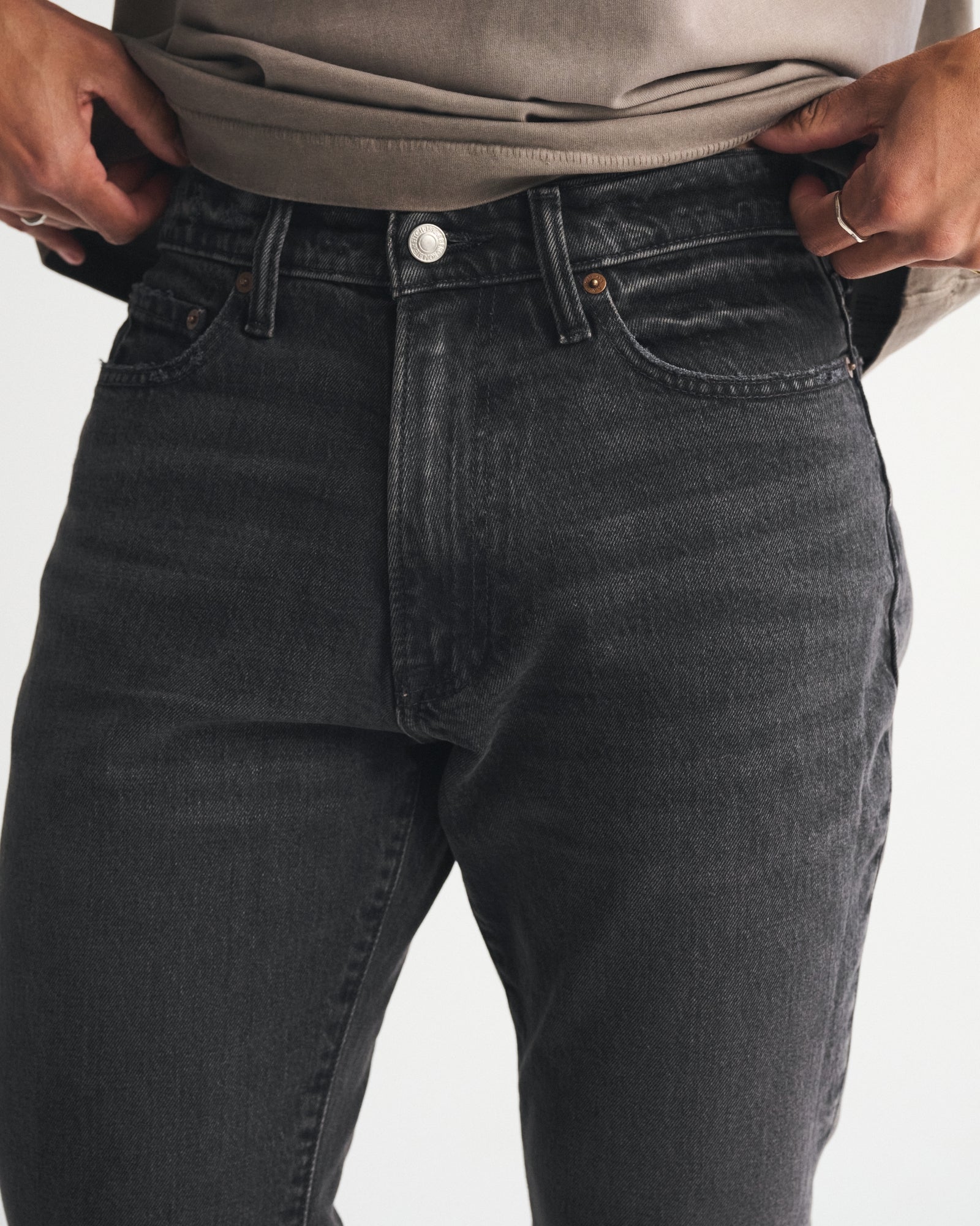 Abercrombie Athletic Straight Jean