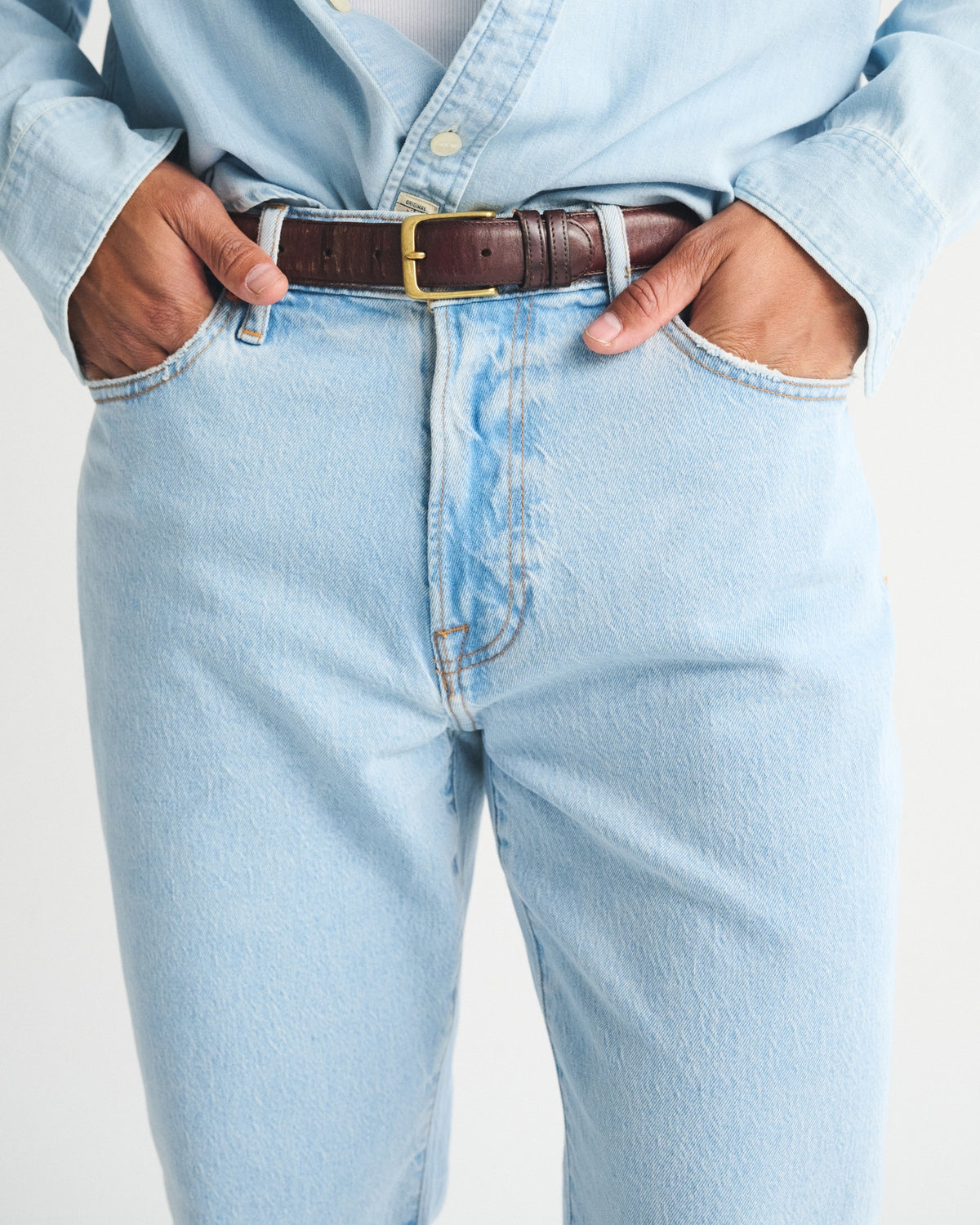Abercrombie Athletic Relaxed Straight Jean