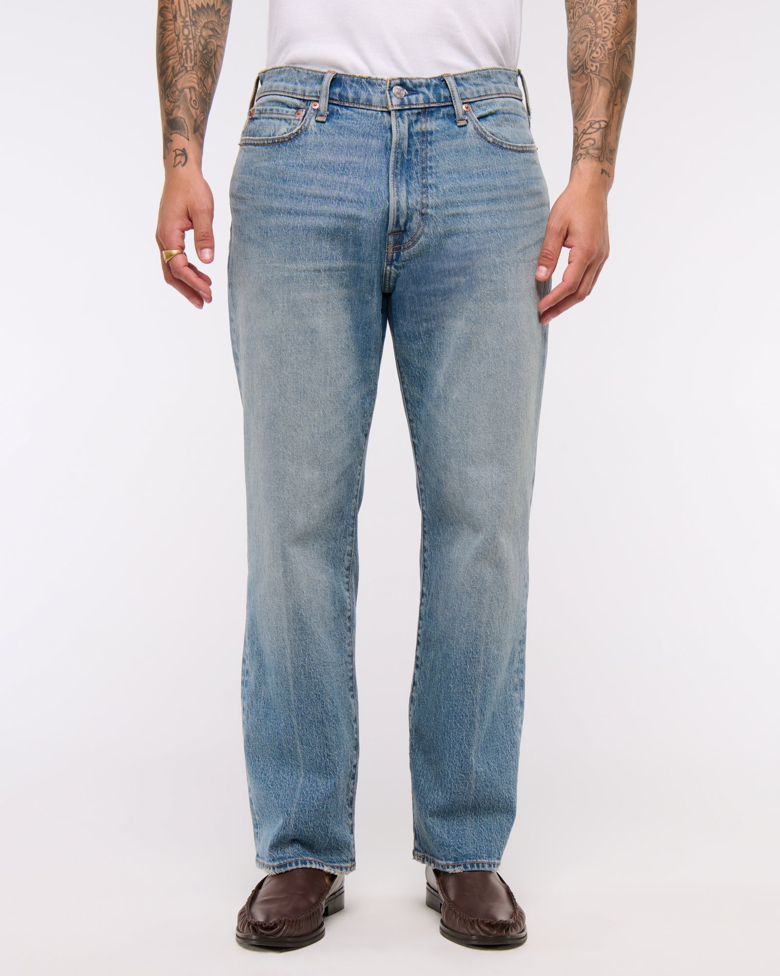 Abercrombie Athletic Relaxed Straight Jean