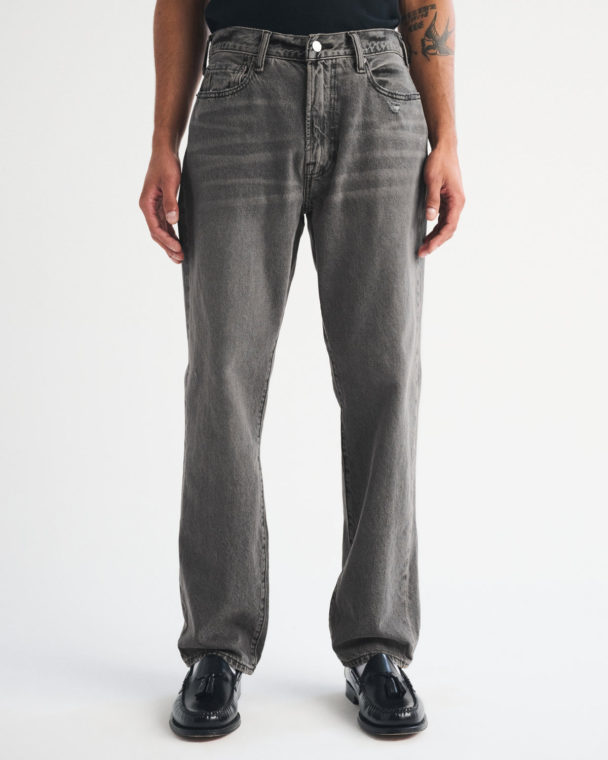 Abercrombie Relaxed Straight Jean