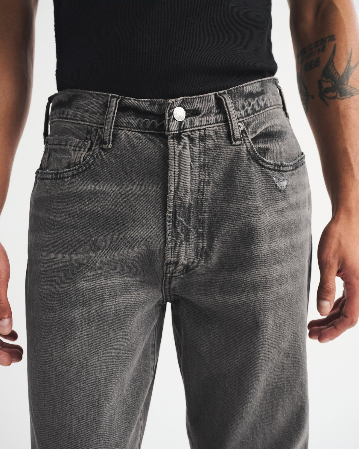 Abercrombie Relaxed Straight Jean