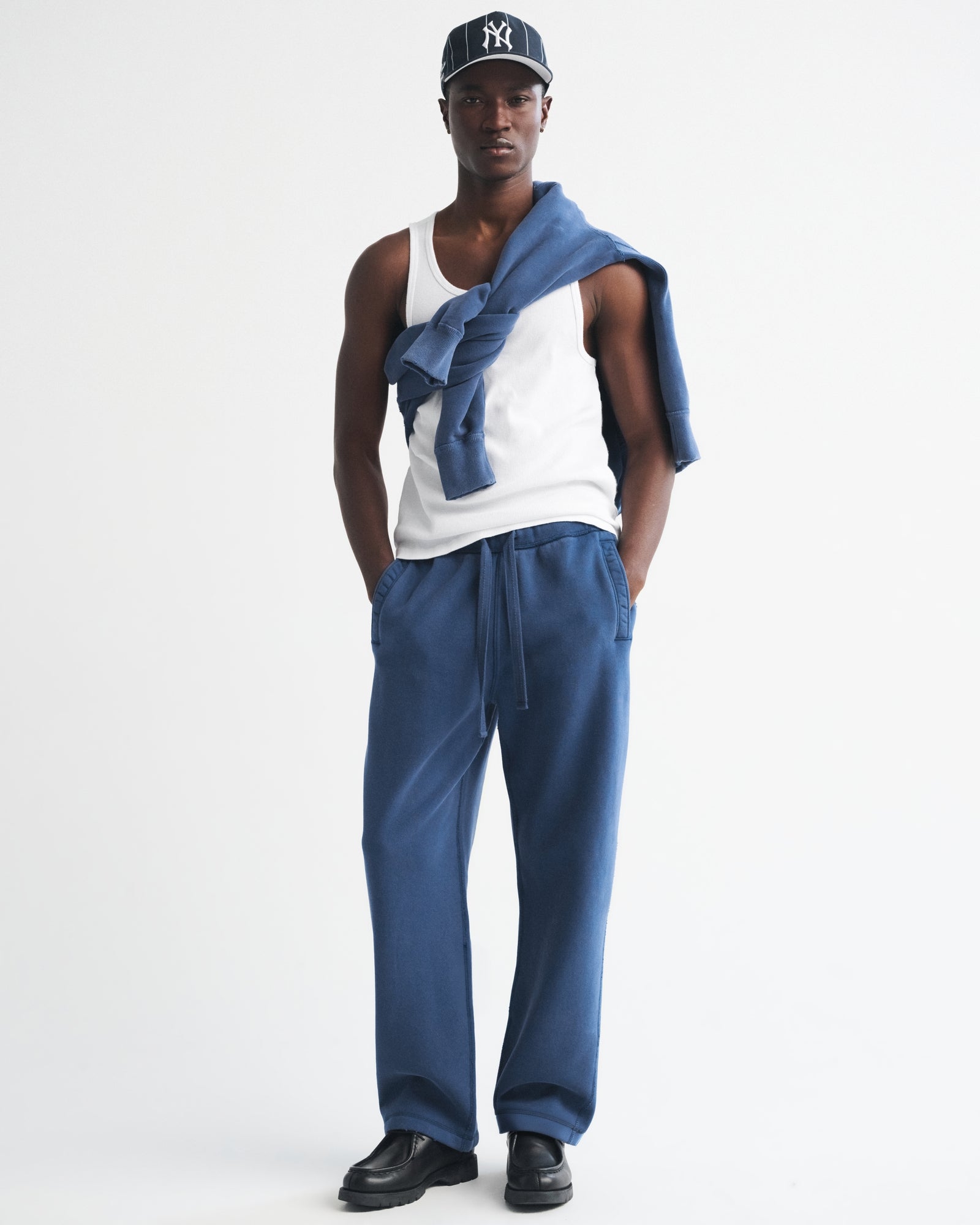 Abercrombie Heritage Heavyweight Baggy Open-Hem Sweatpant