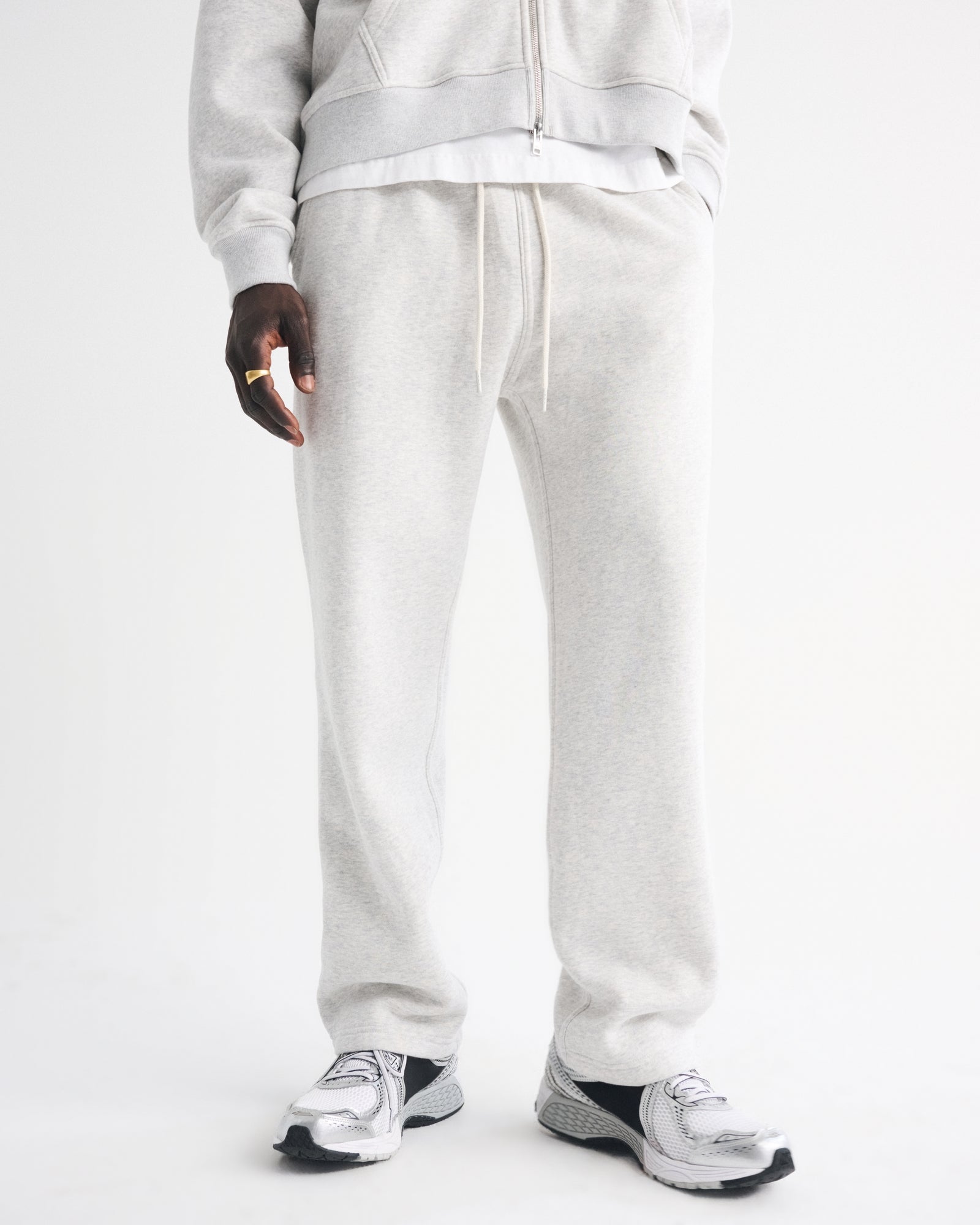 Abercrombie Essential Straight Open-Hem Sweatpant