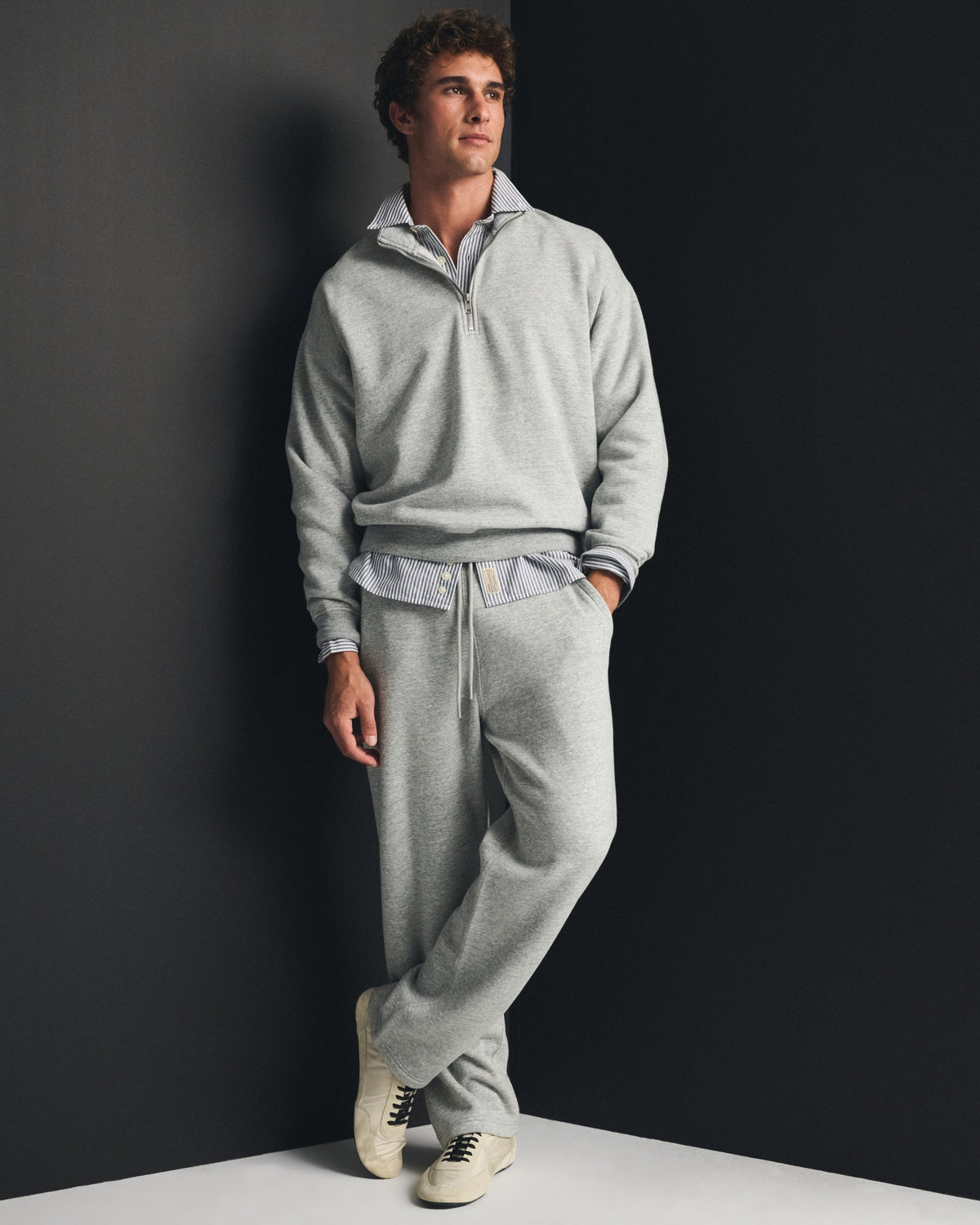 Abercrombie Essential Straight Open-Hem Sweatpant
