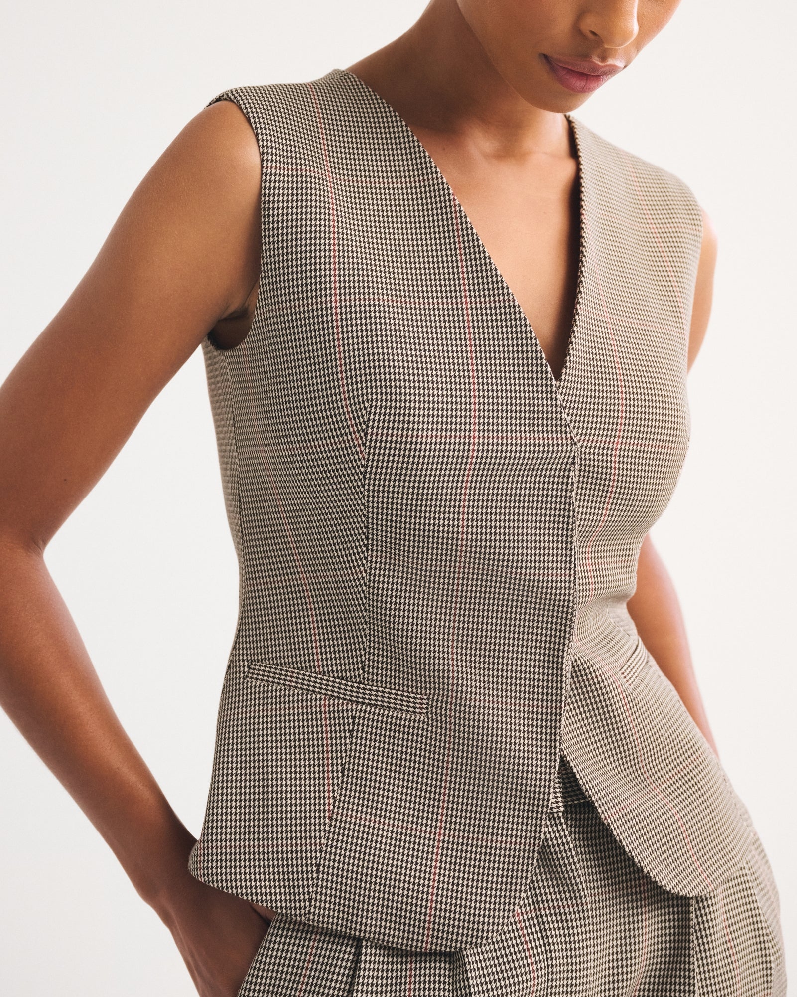 Abercrombie Tie-Back Suiting Vest